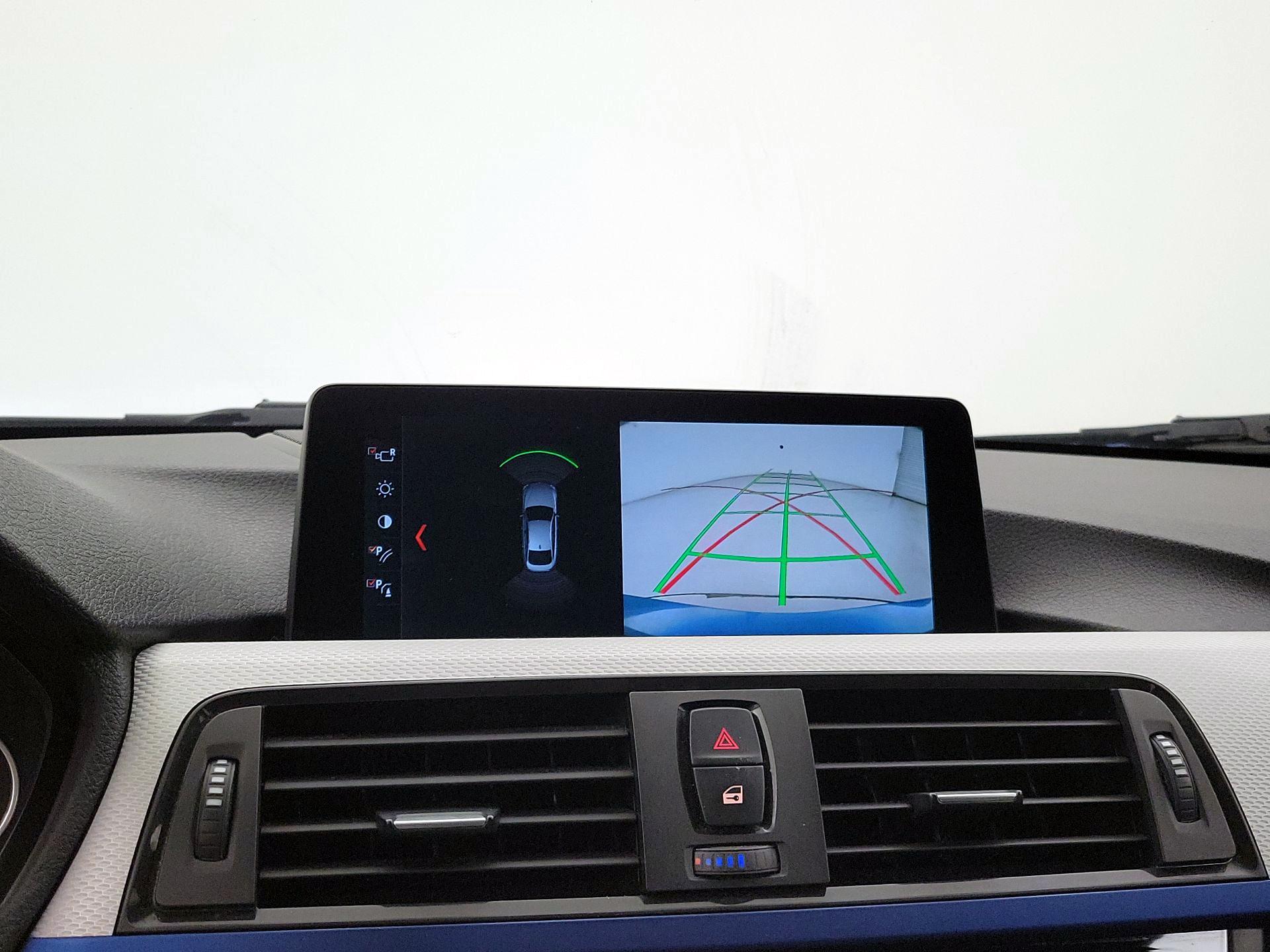 Thumbnail: 2017 BMW 4 Series - 14