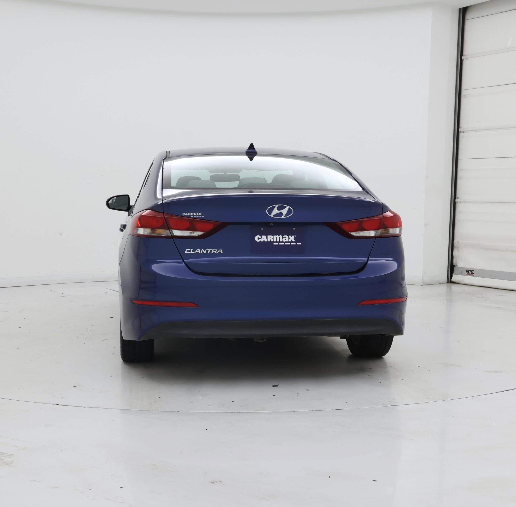 Thumbnail: 2017 Hyundai Elantra - 6