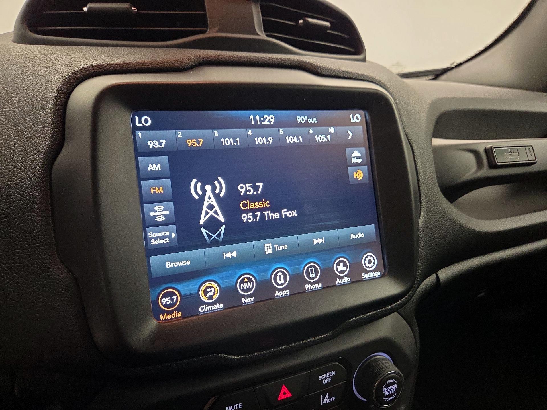 Thumbnail: 2021 Jeep Renegade - 16