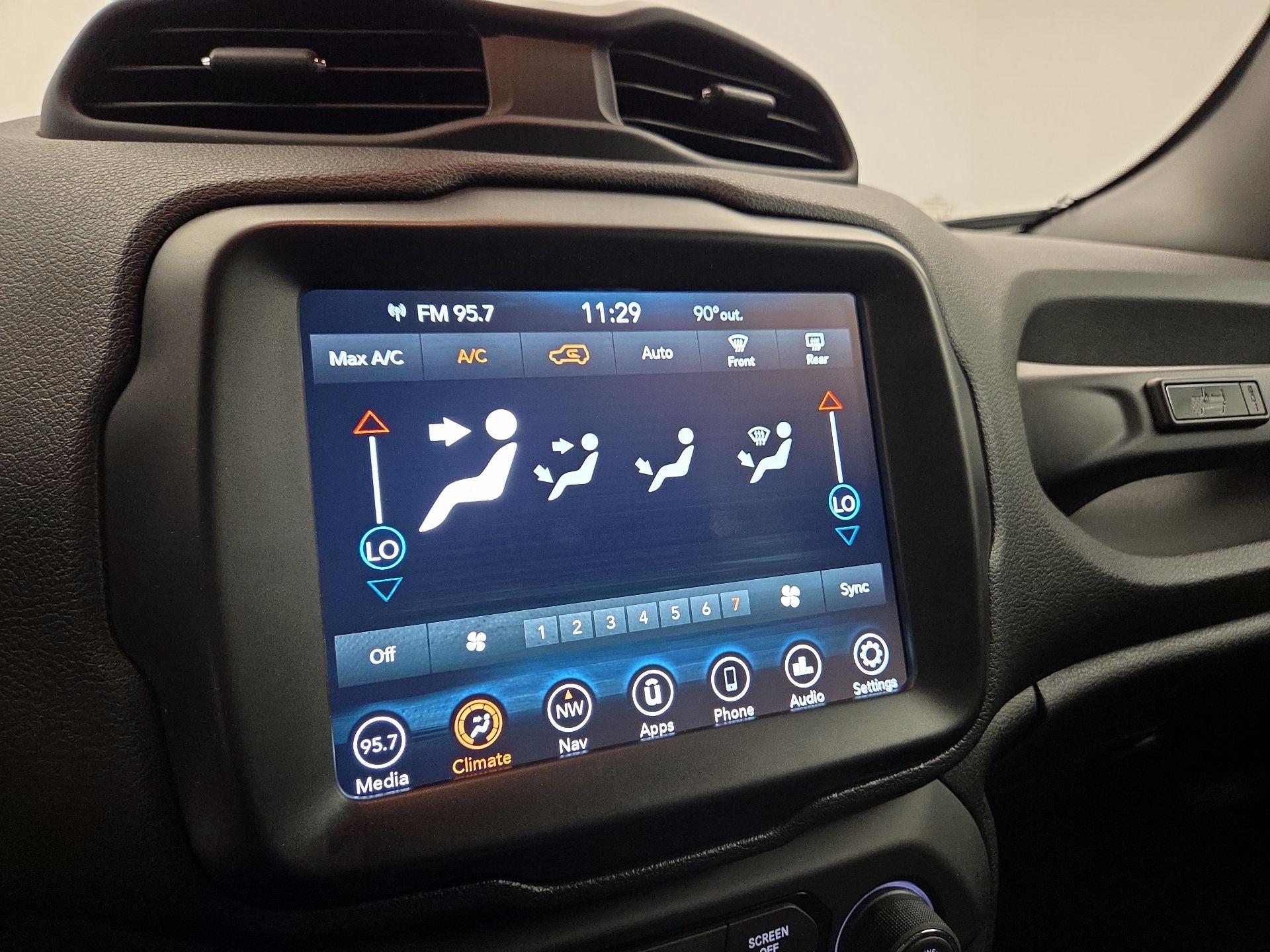 Thumbnail: 2021 Jeep Renegade - 17