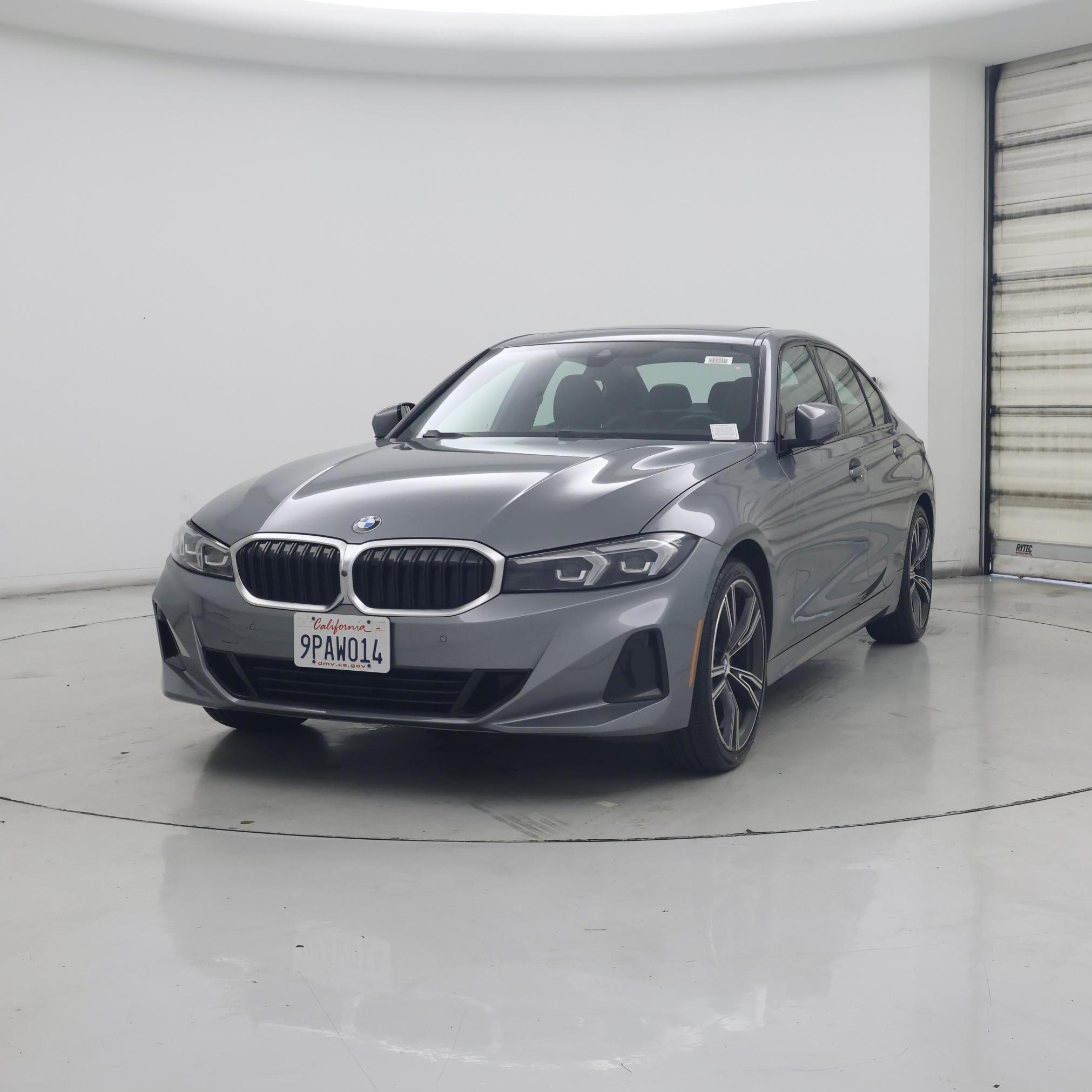 Thumbnail: 2023 BMW 3 Series - 4