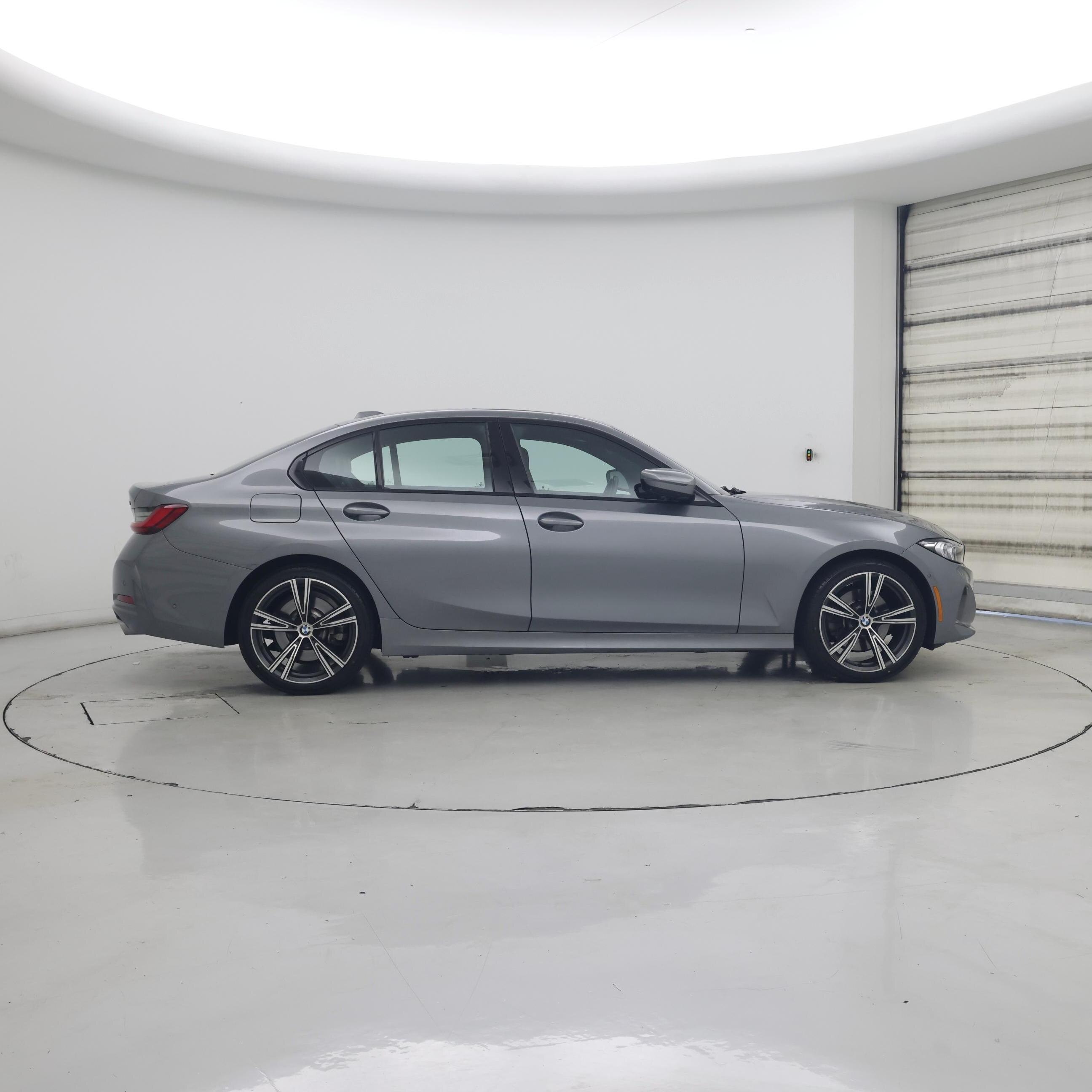Thumbnail: 2023 BMW 3 Series - 7