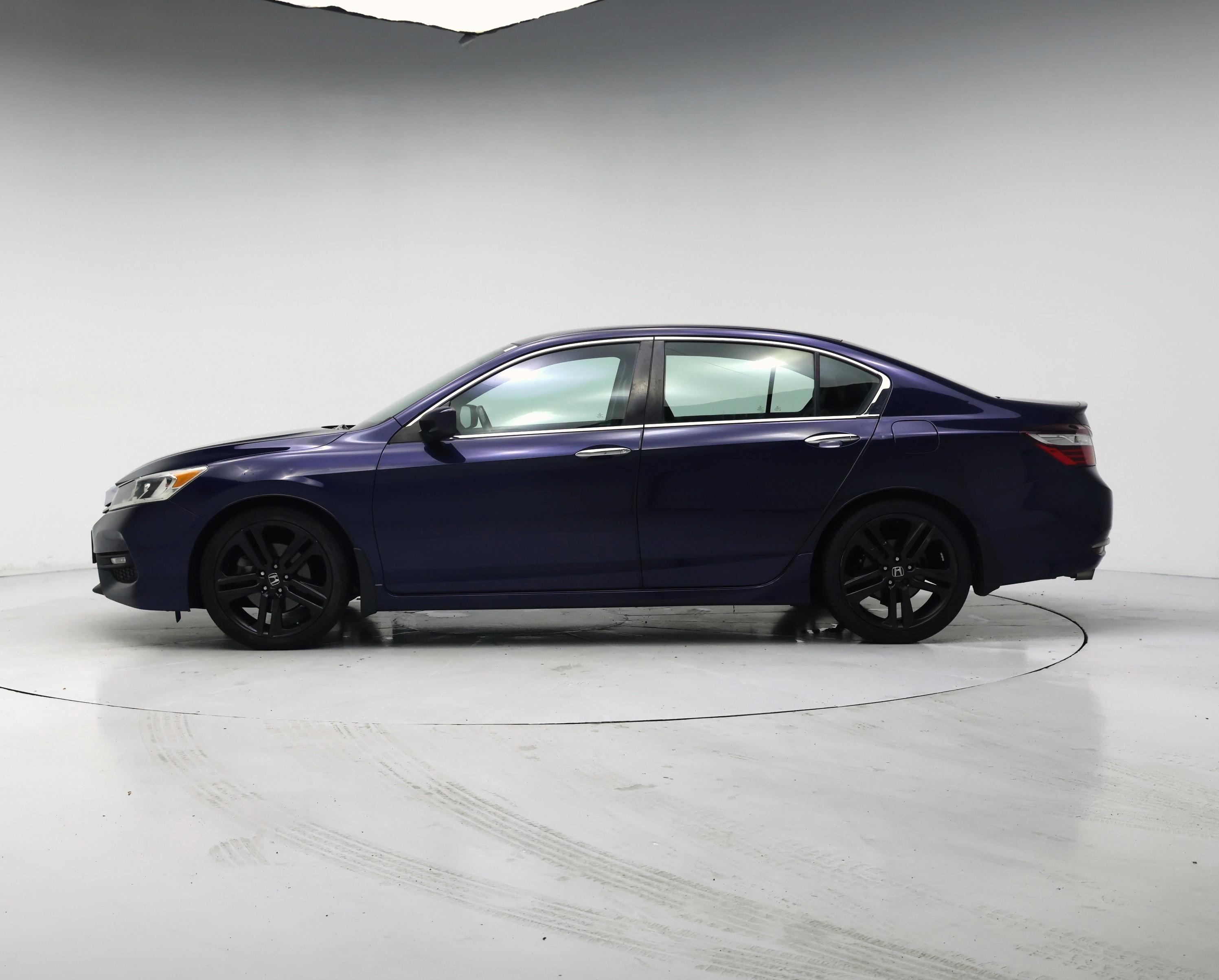 Thumbnail: 2016 Honda Accord - 3