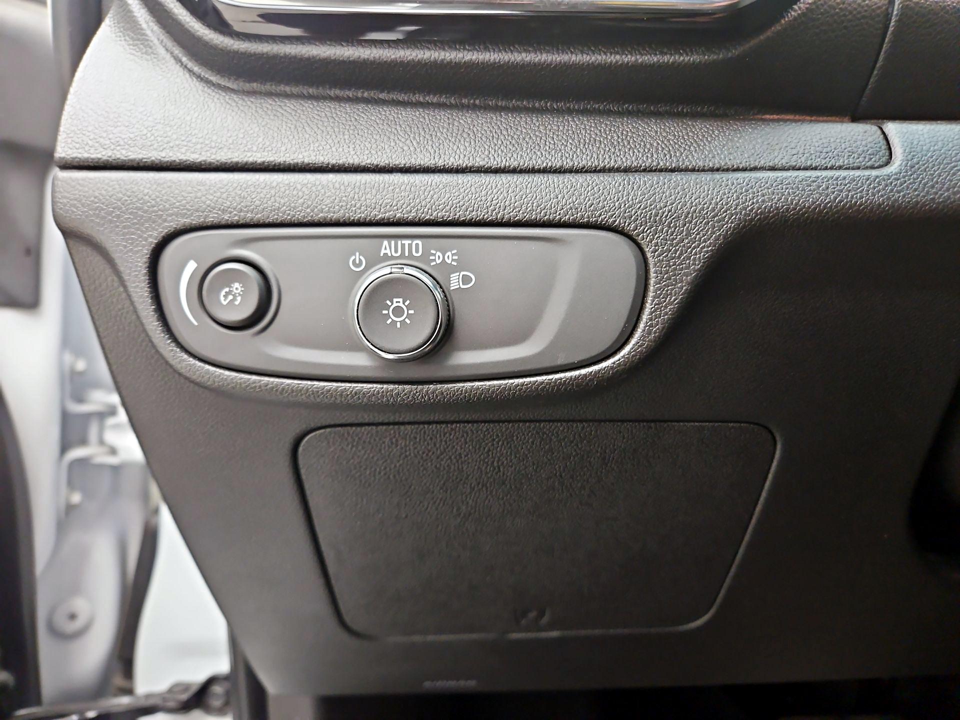 Thumbnail: 2023 Chevrolet Bolt EV - 13