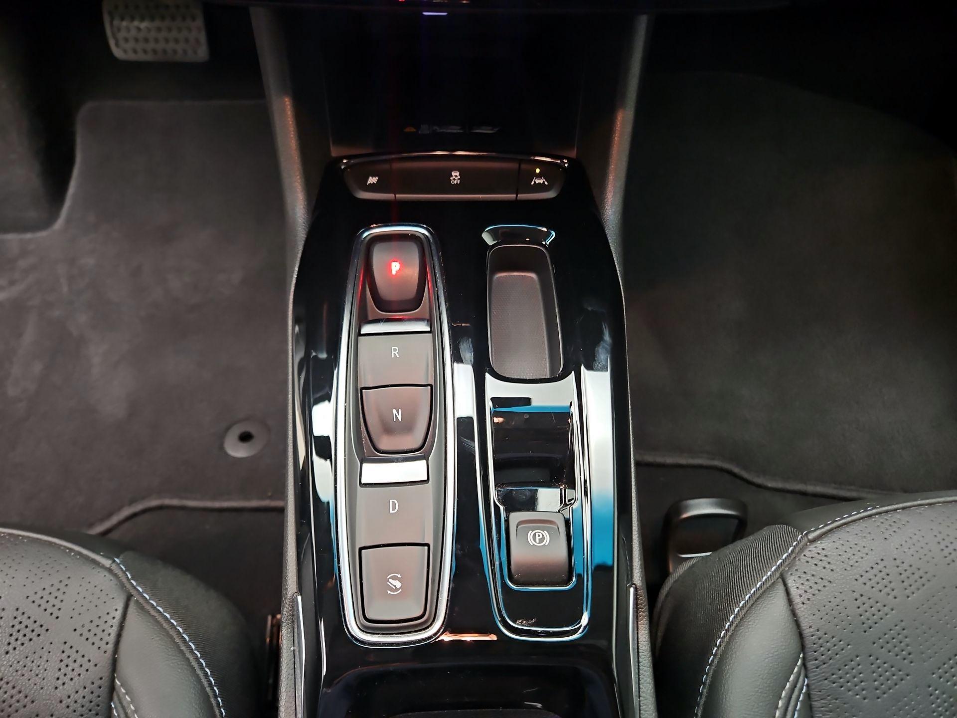 Thumbnail: 2023 Chevrolet Bolt EV - 17