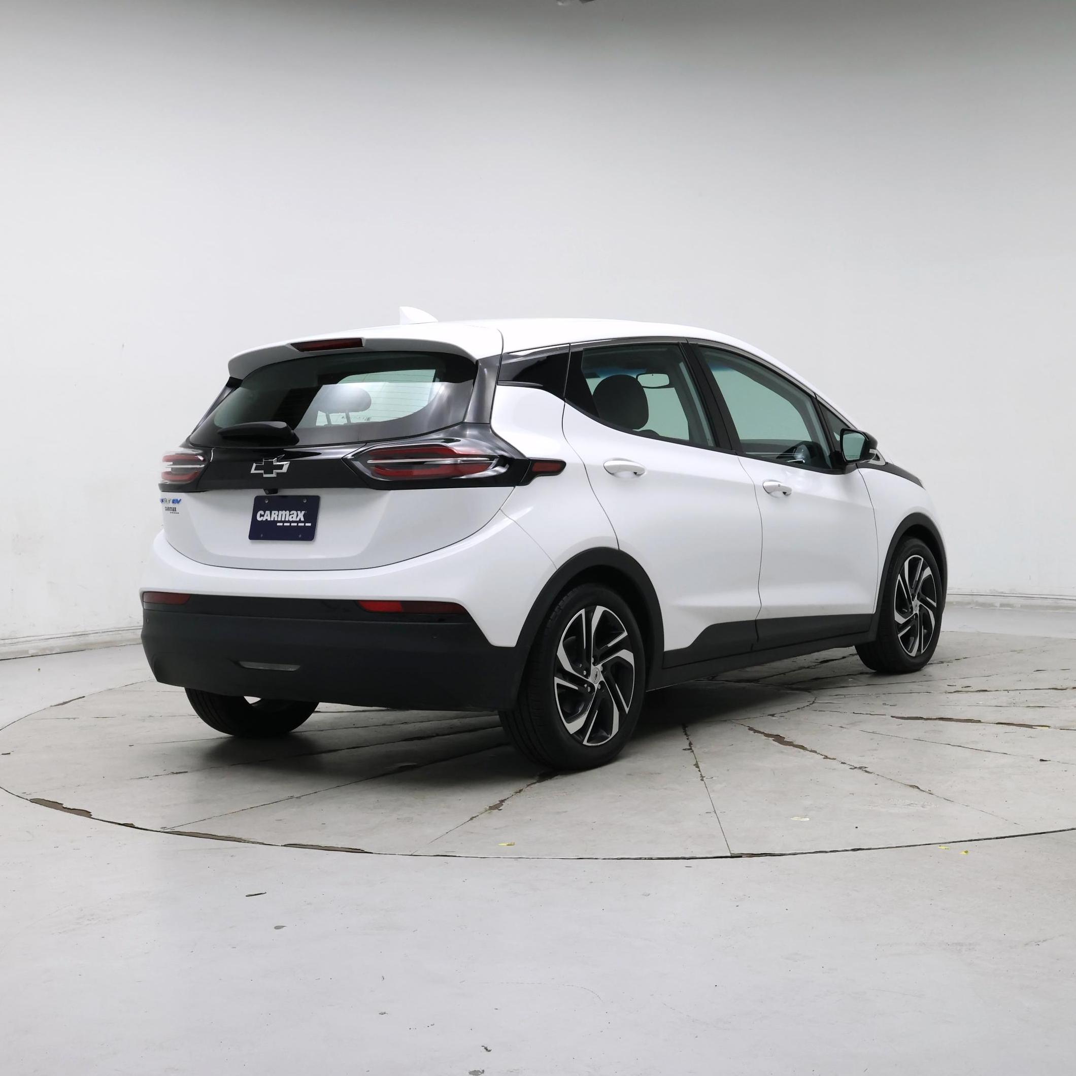 Thumbnail: 2023 Chevrolet Bolt EV - 8