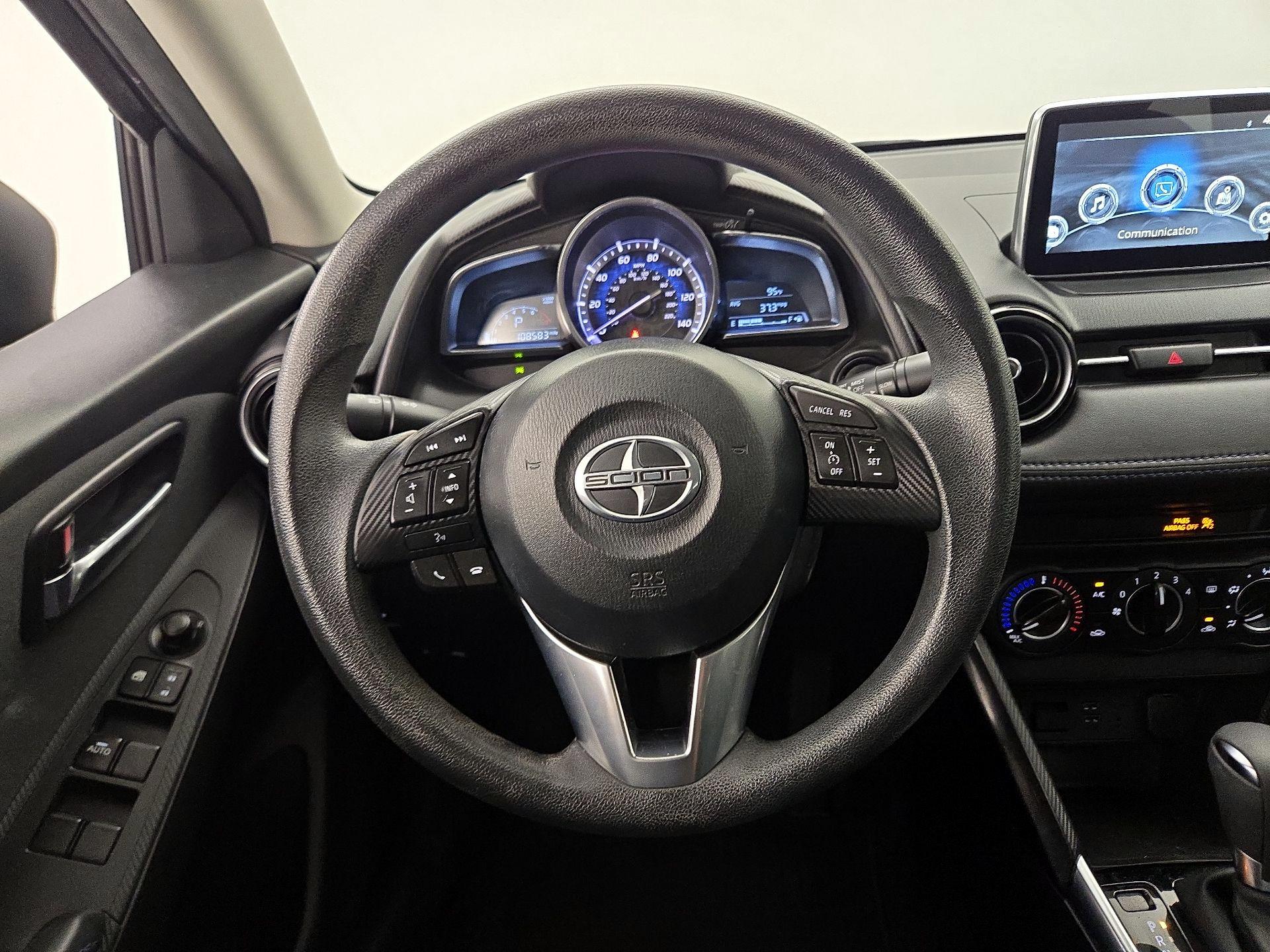 Thumbnail: 2016 Scion iA - 10
