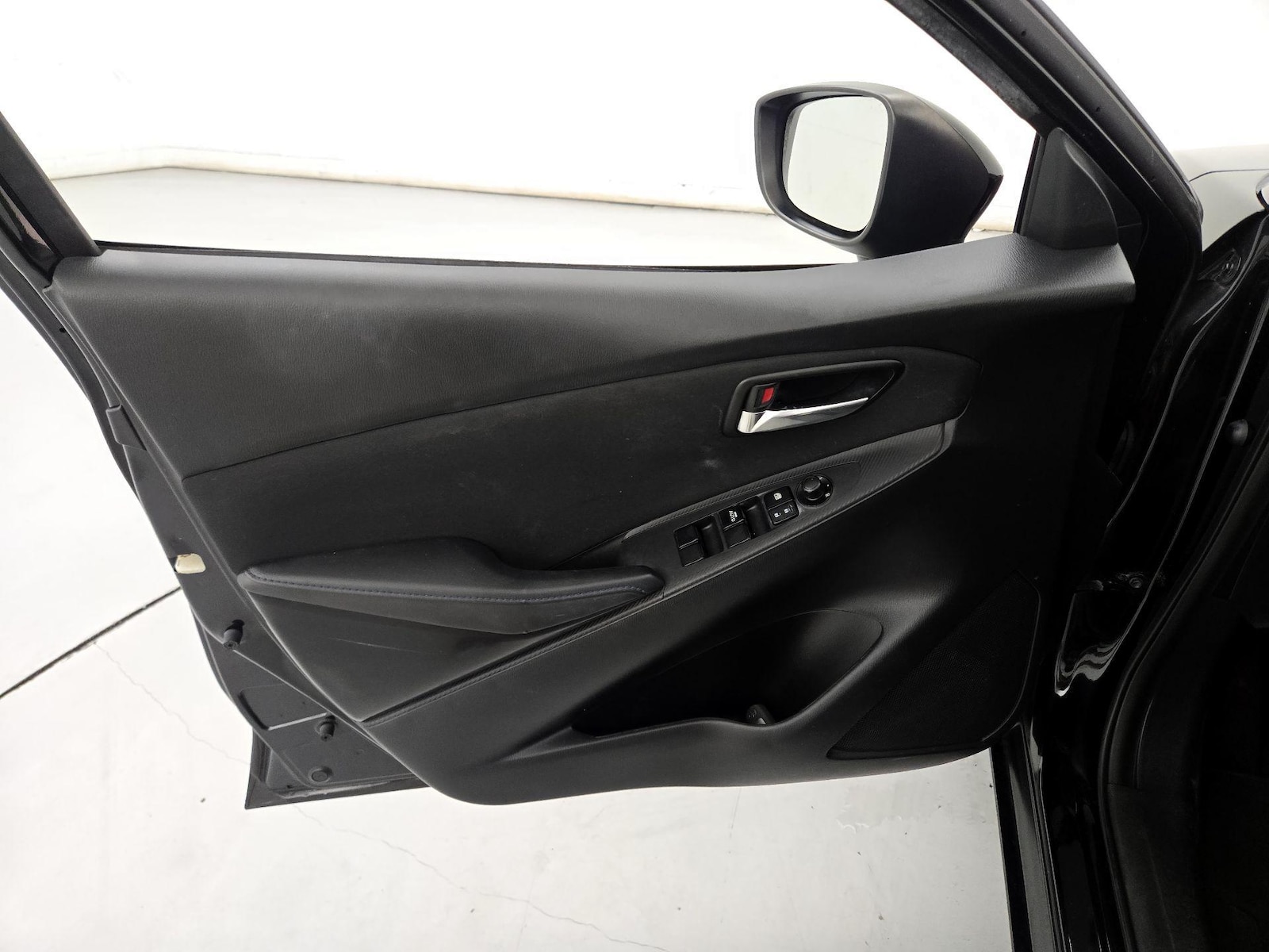 2016 Scion iA Base - Photo 13