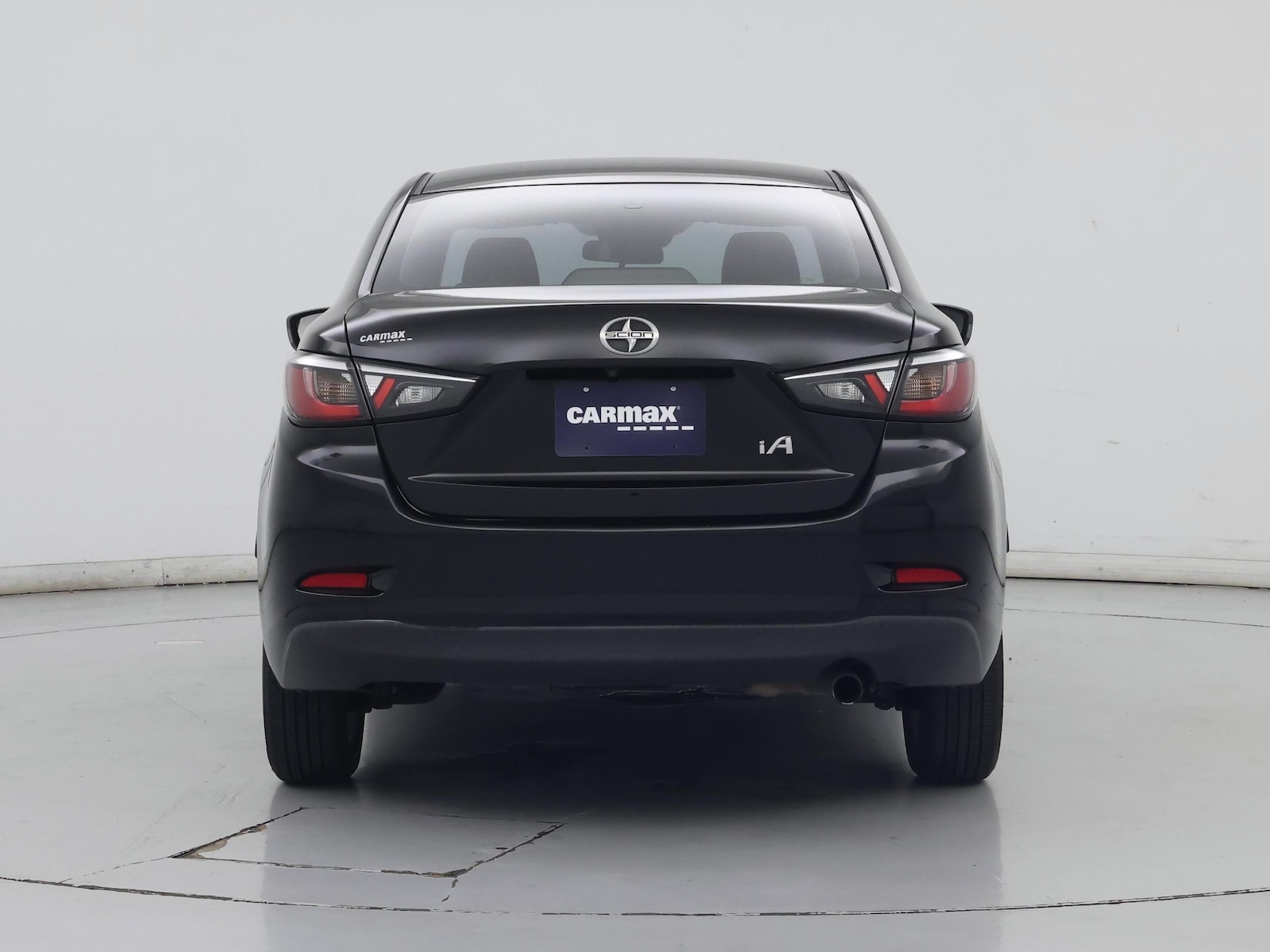 2016 Scion iA Base - Photo 7