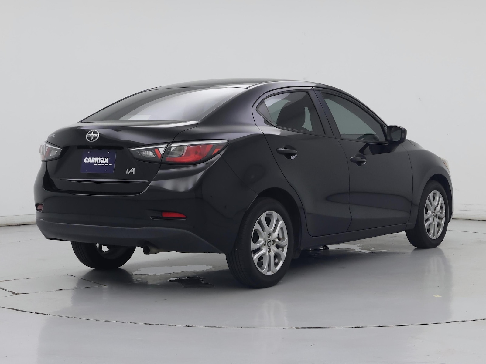 2016 Scion iA Base - Photo 9