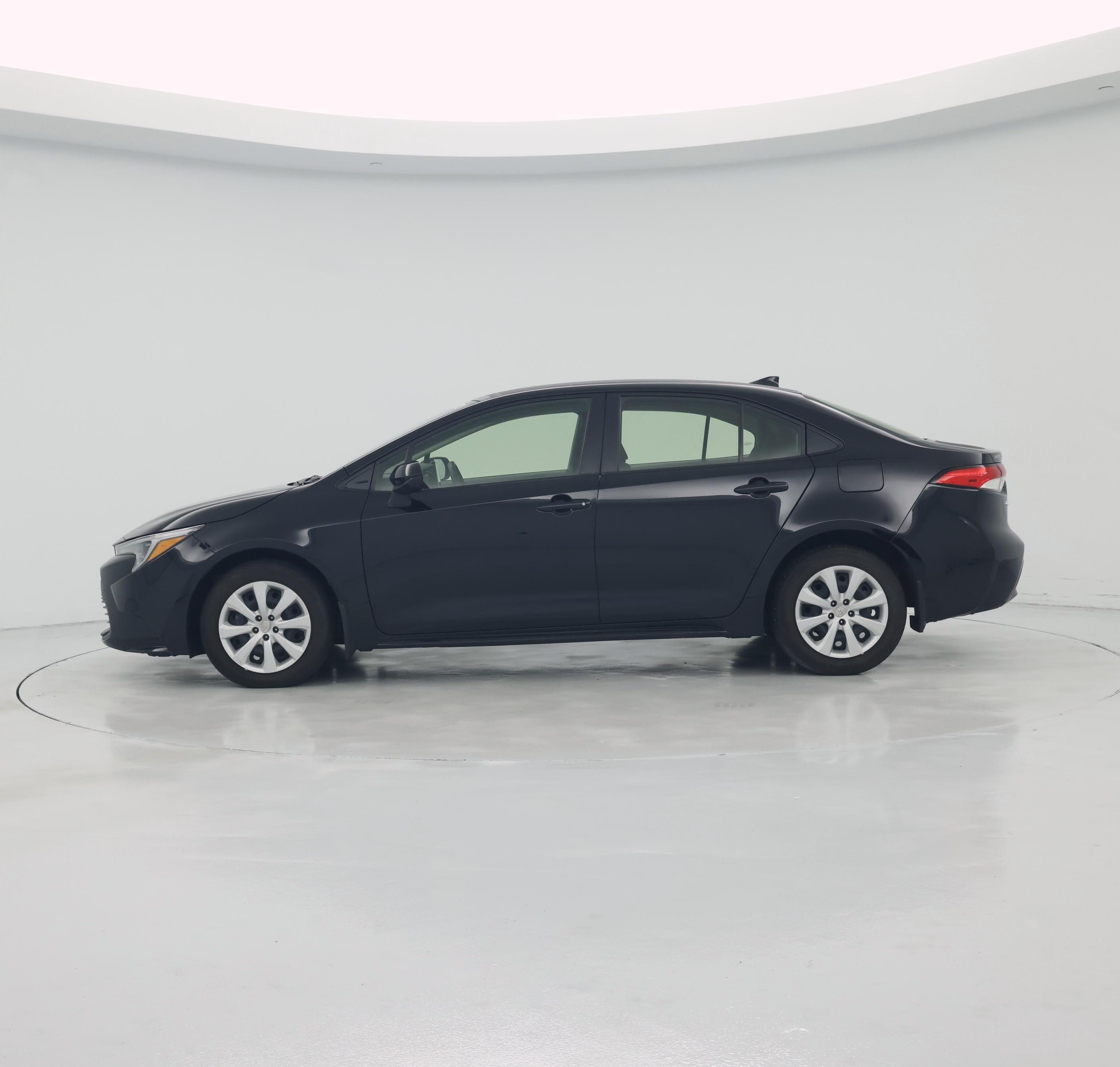 Thumbnail: 2024 Toyota Corolla - 3