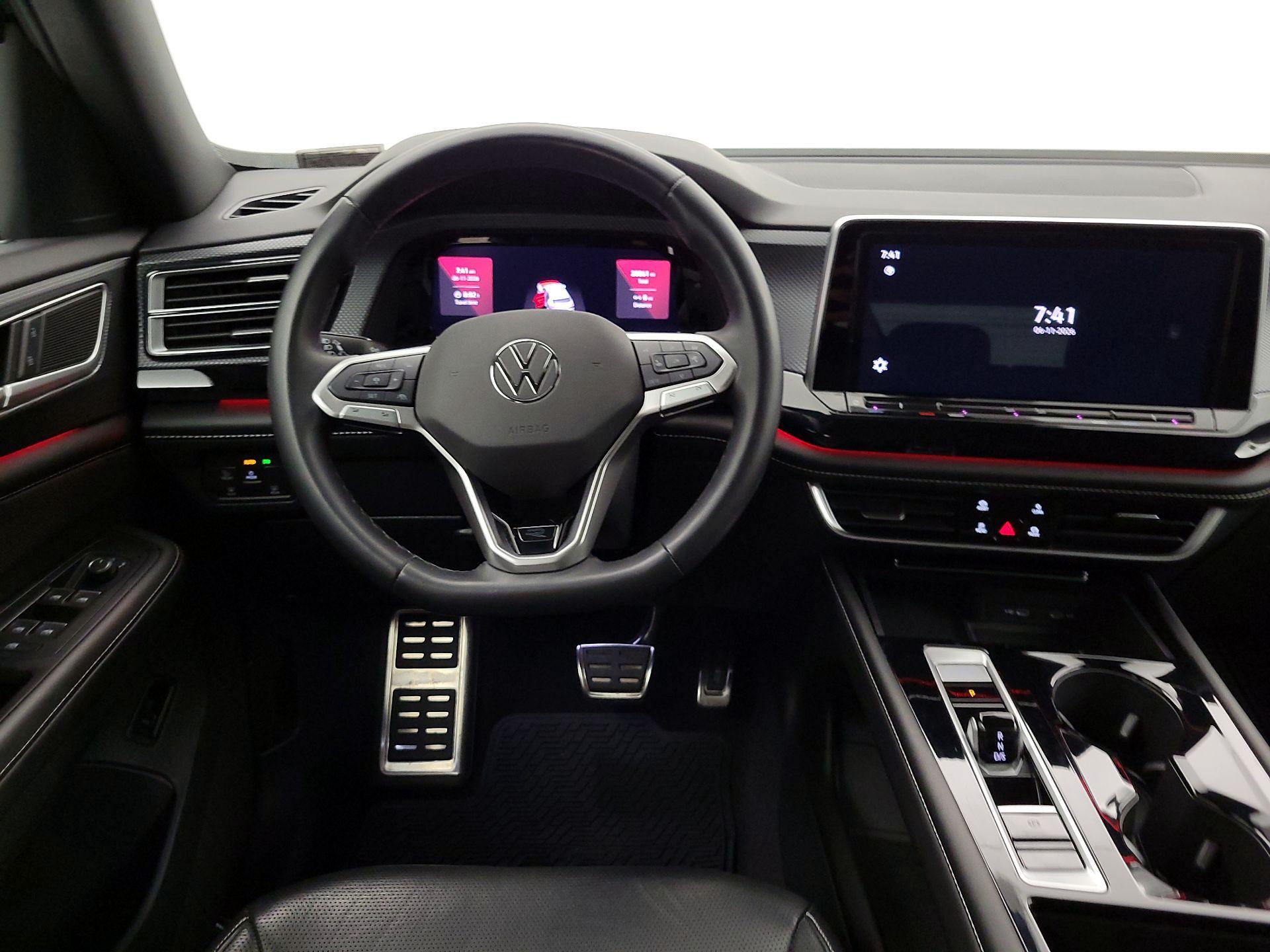 Thumbnail: 2024 Volkswagen Atlas - 10