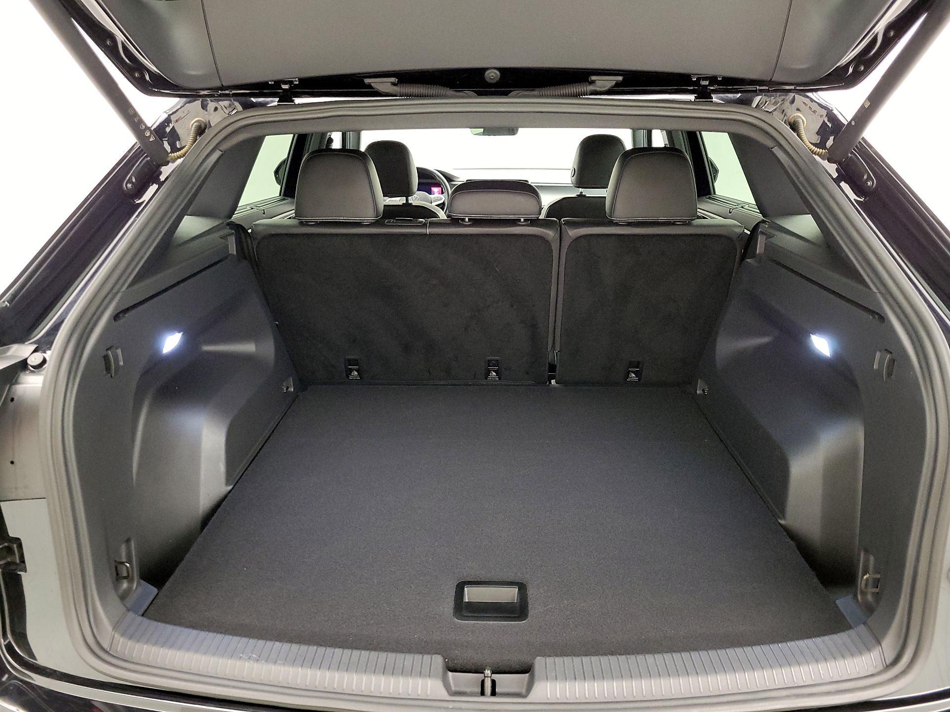 Thumbnail: 2024 Volkswagen Atlas - 19