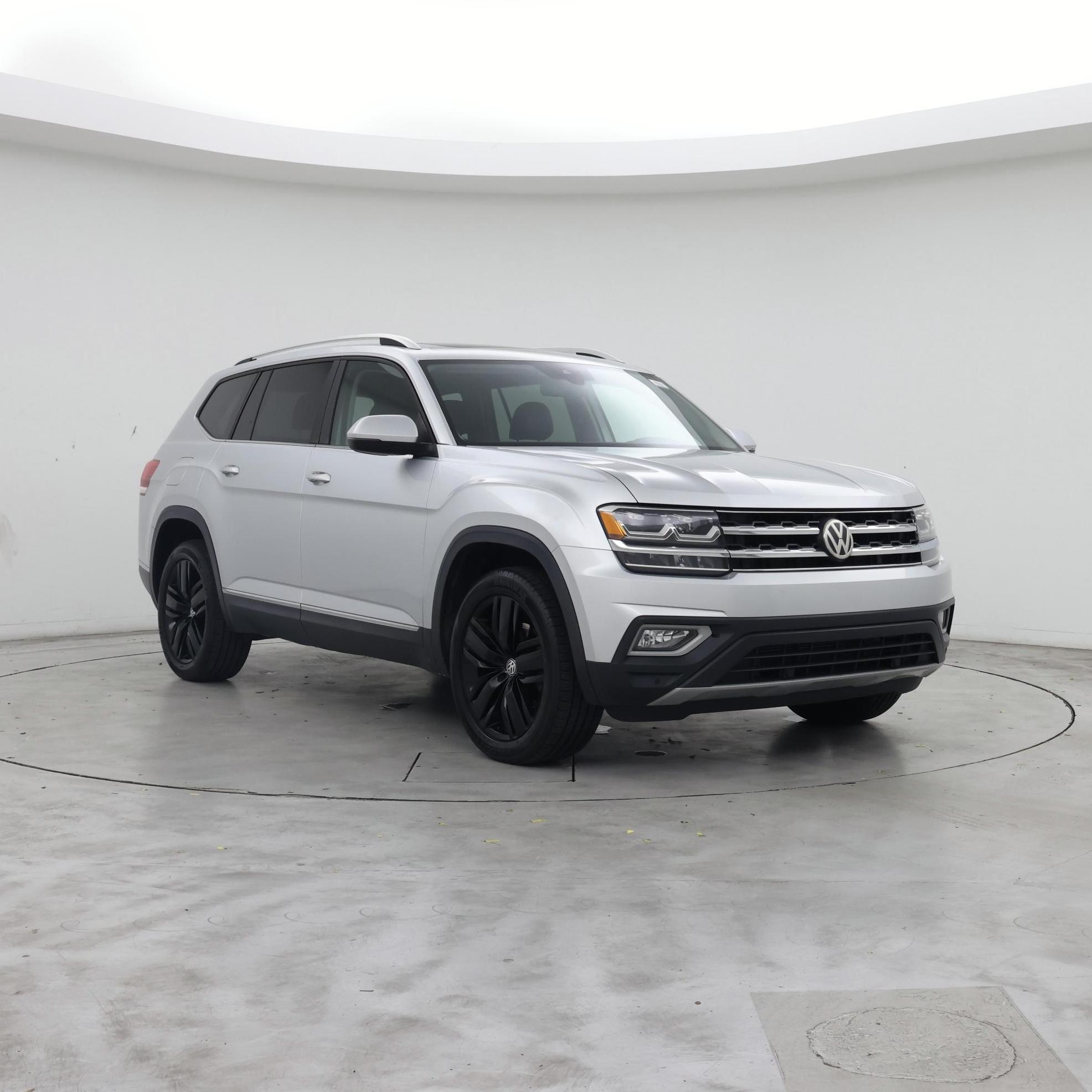 Silver 2018 Volkswagen Atlas 2.0T SEL SUV / Crossover Front-Wheel Drive Automatic