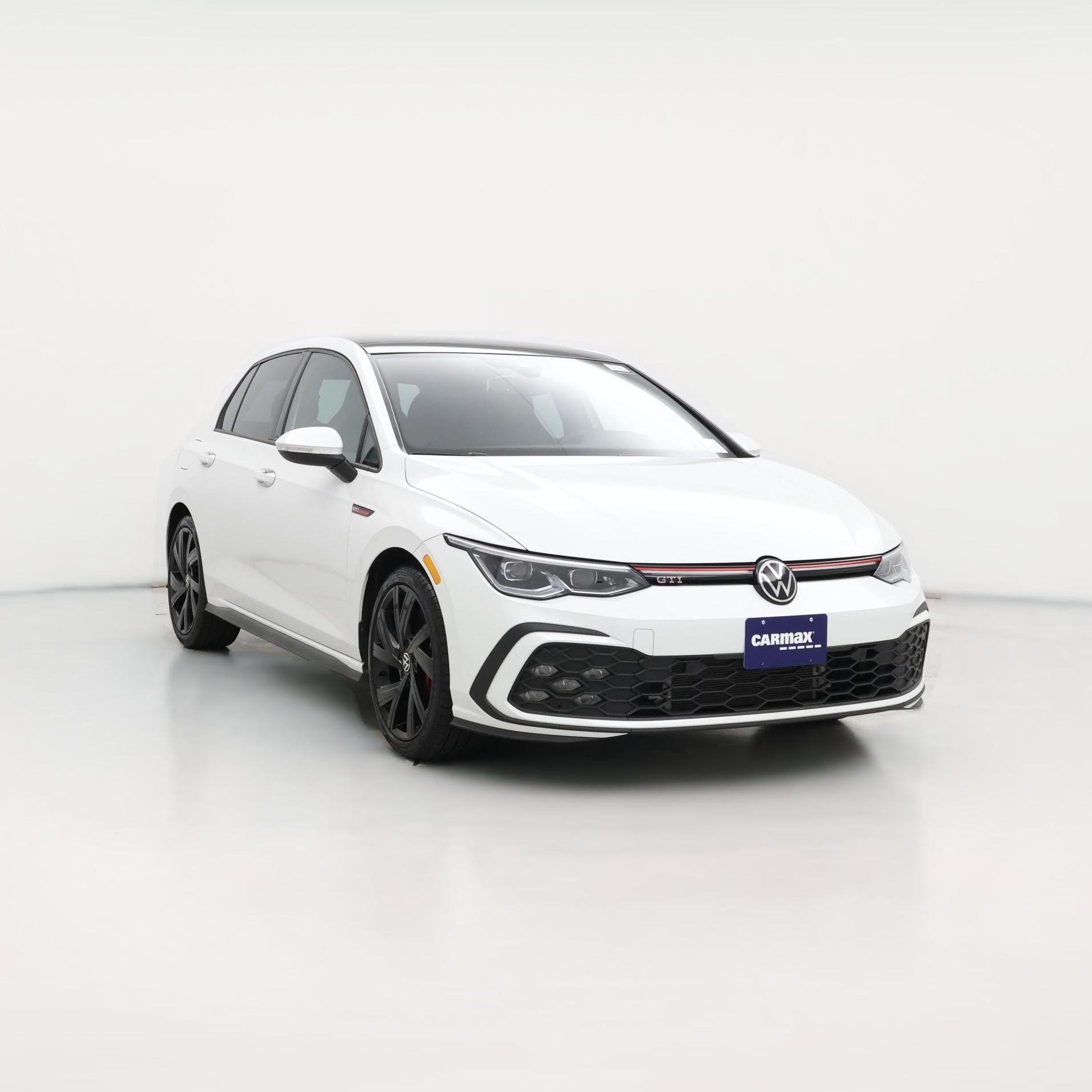 Thumbnail: 2023 Volkswagen Golf - 1
