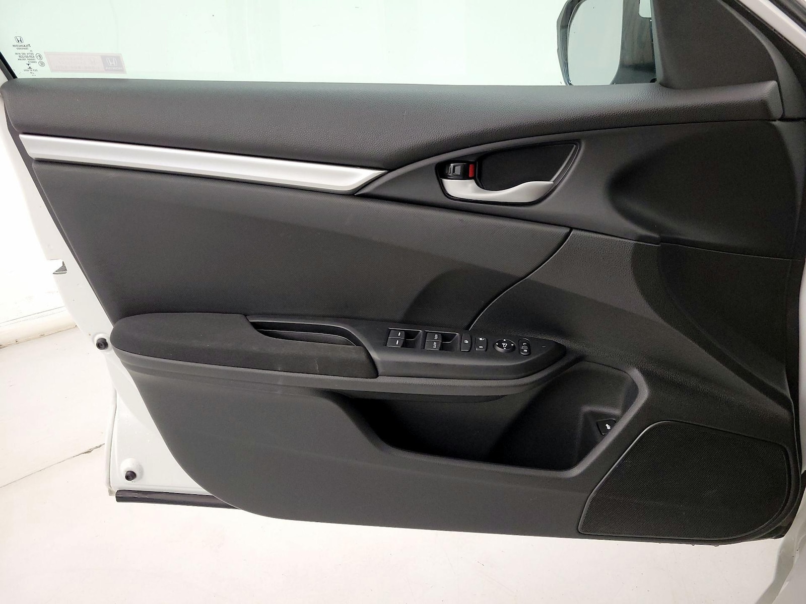 2019 Honda Civic LX - Photo 13