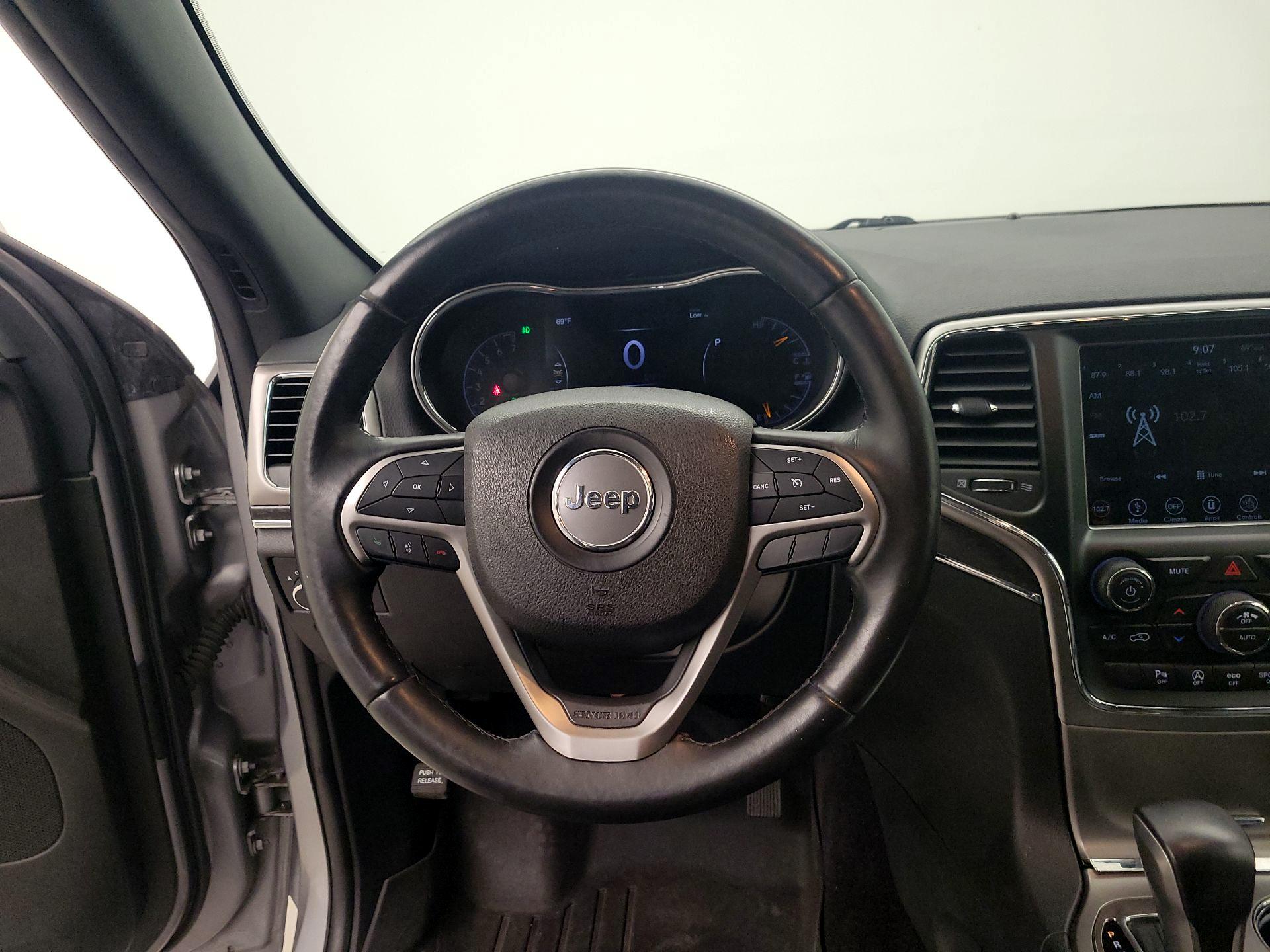 Thumbnail: 2018 Jeep Grand Cherokee - 10