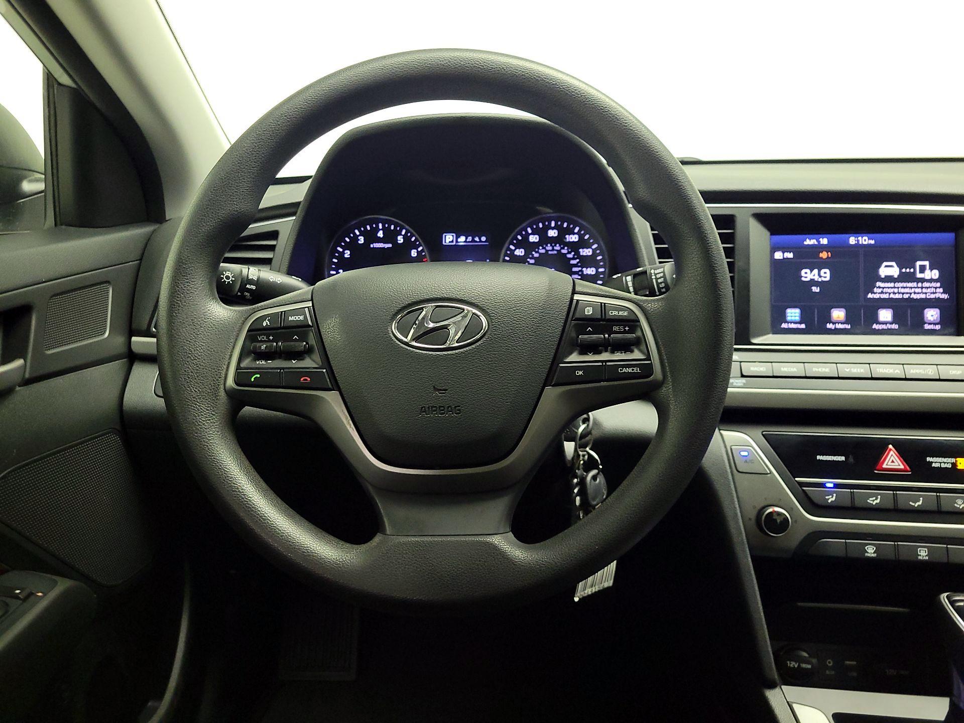 Thumbnail: 2018 Hyundai Elantra - 10