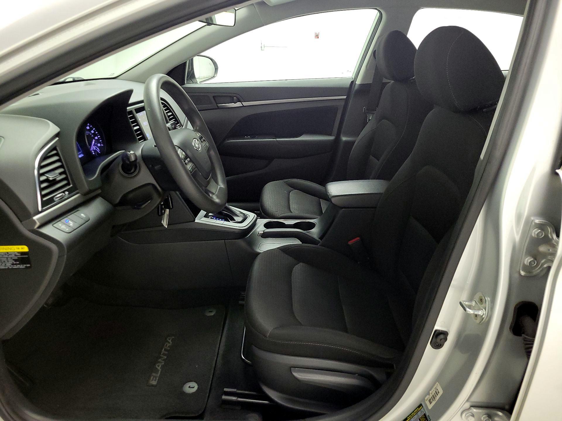 Thumbnail: 2018 Hyundai Elantra - 11