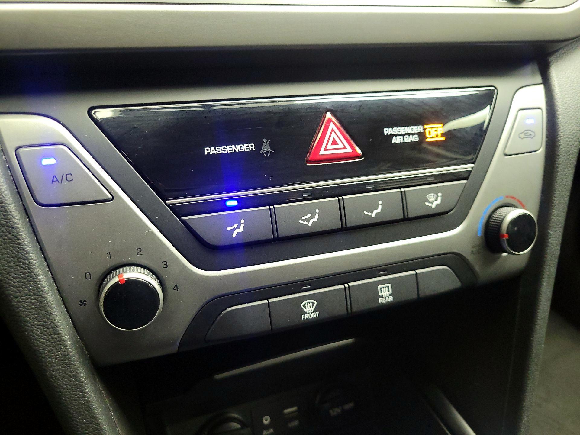 Thumbnail: 2018 Hyundai Elantra - 16