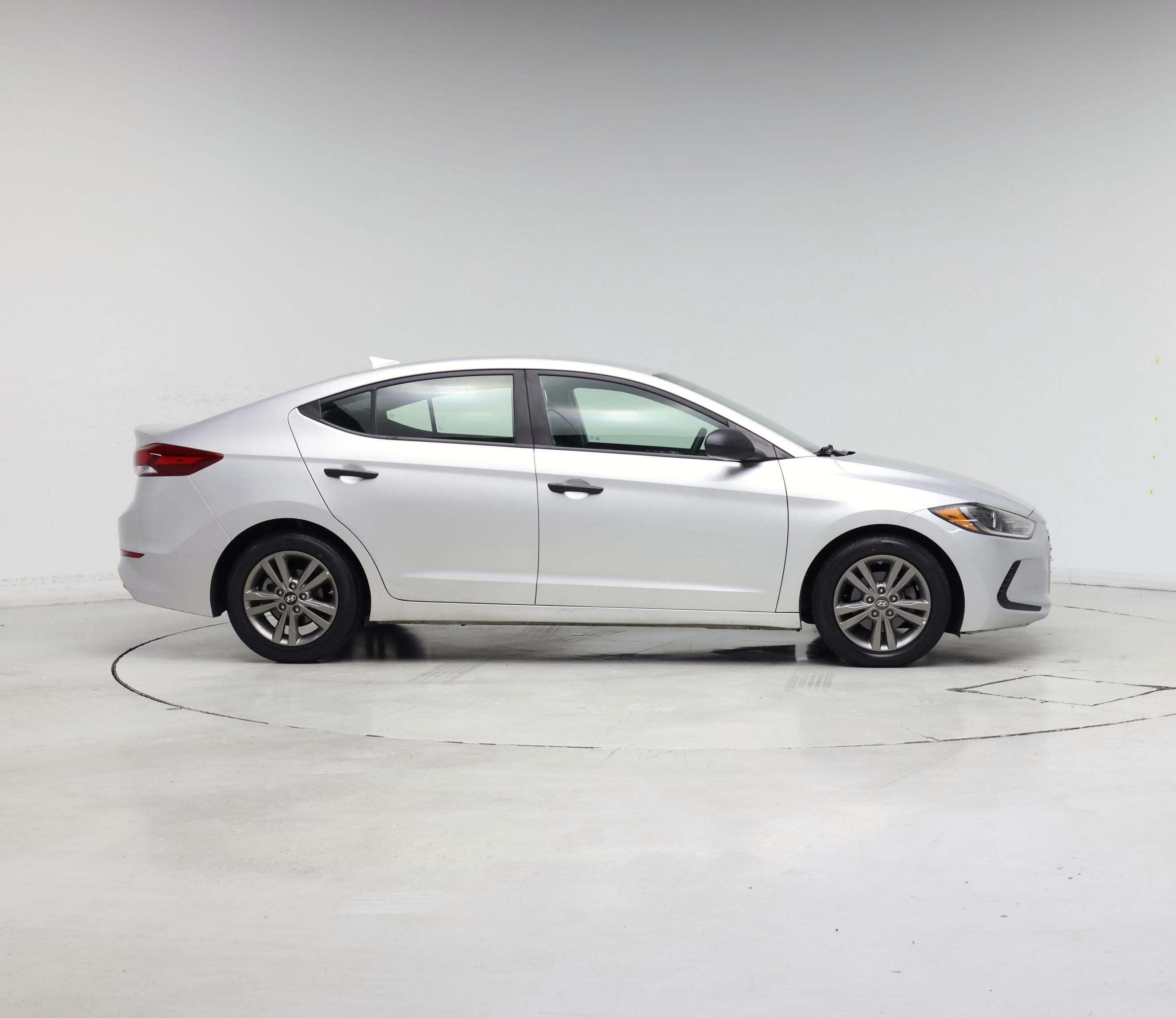 Thumbnail: 2018 Hyundai Elantra - 7