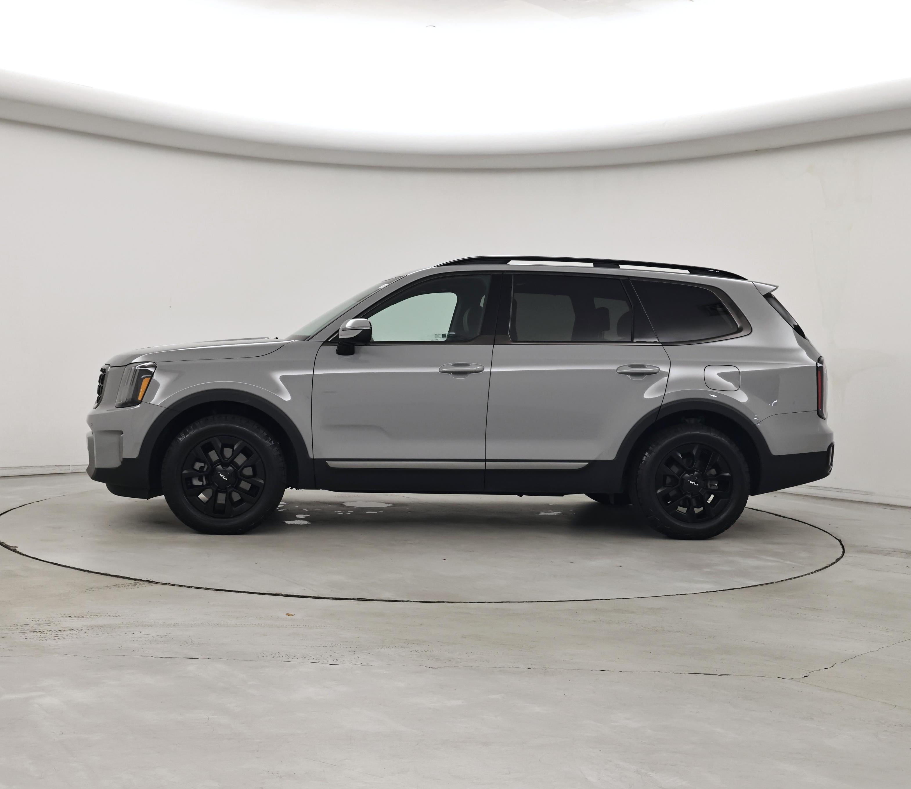 Thumbnail: 2023 Kia Telluride - 3