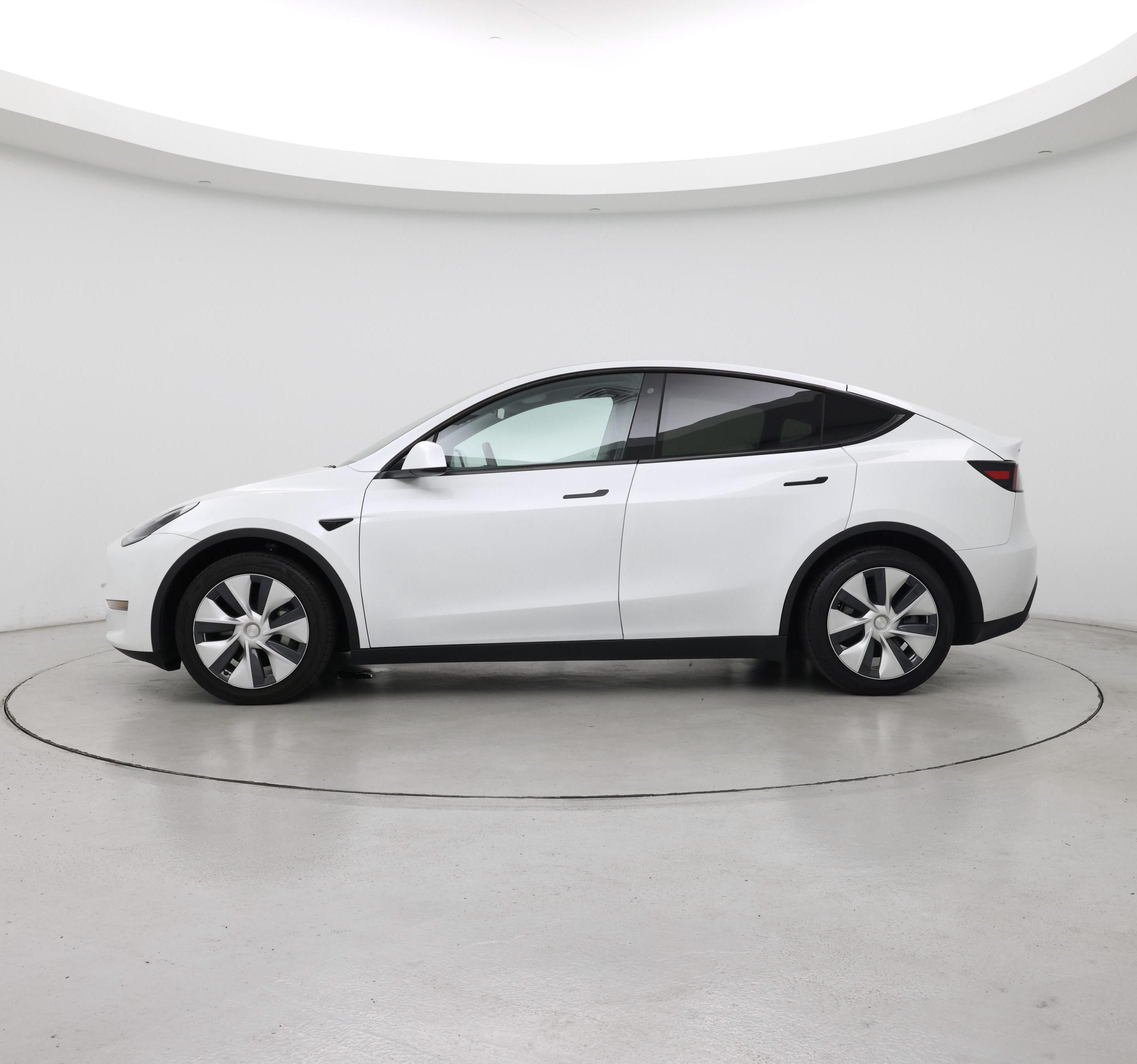 Thumbnail: 2020 Tesla Model Y - 3