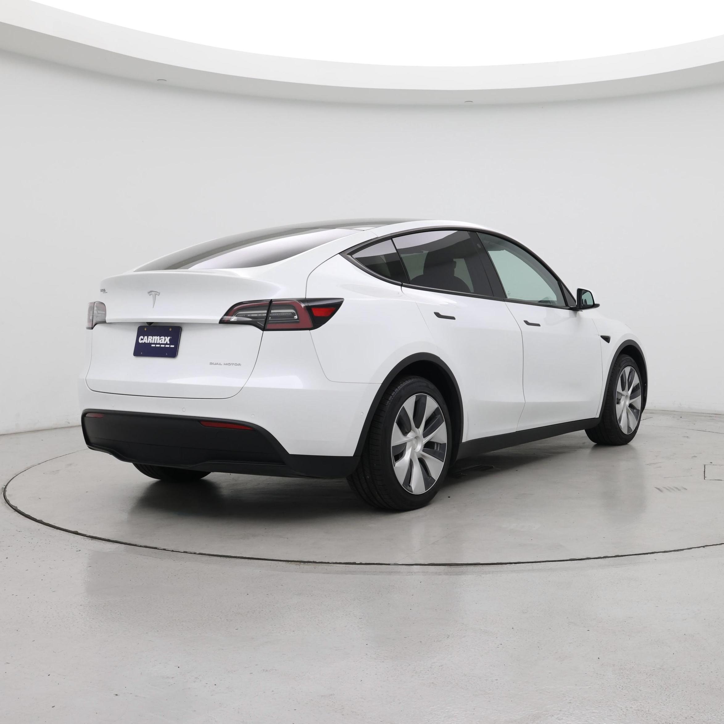 Thumbnail: 2020 Tesla Model Y - 8