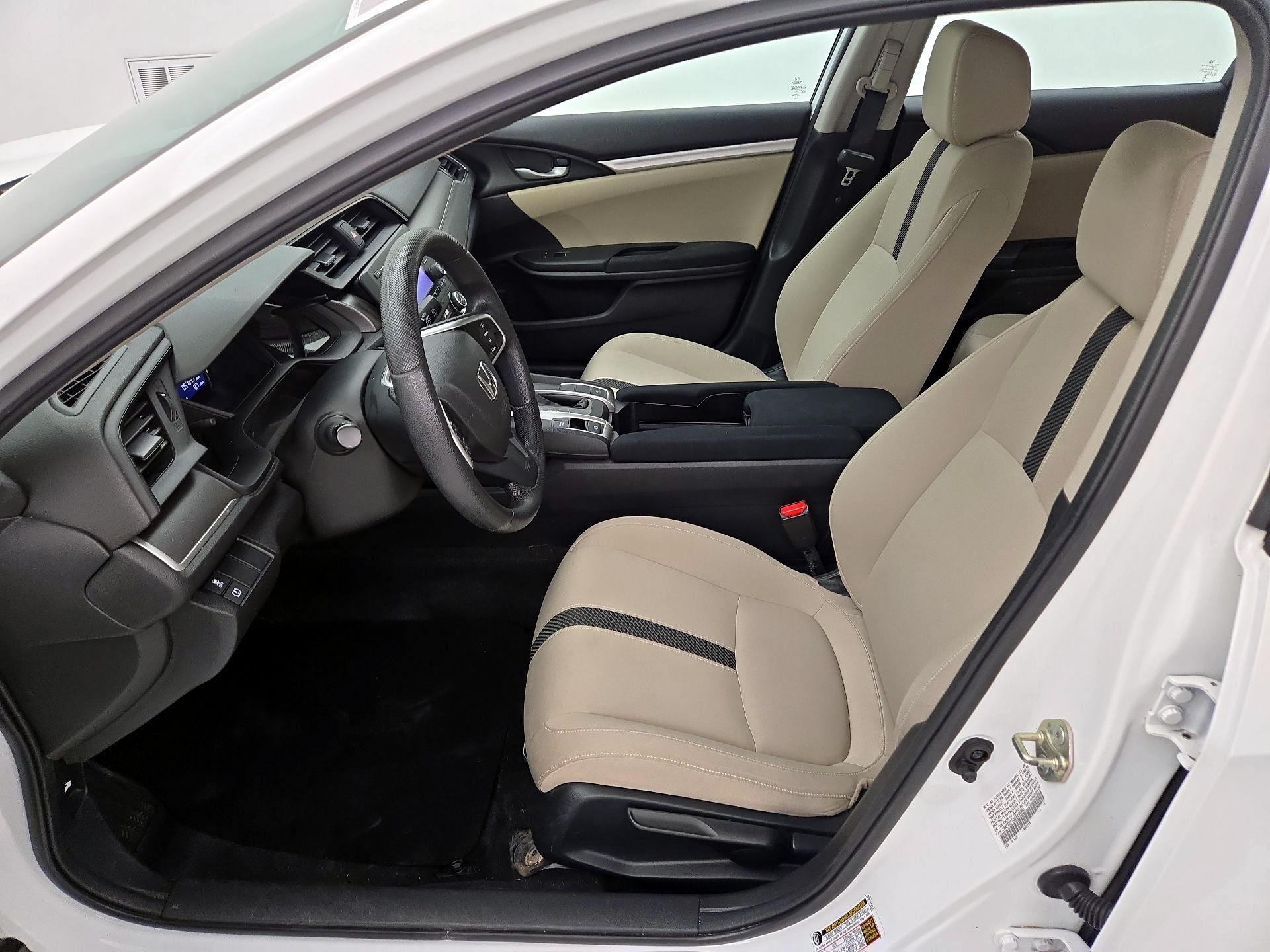 Thumbnail: 2016 Honda Civic - 11