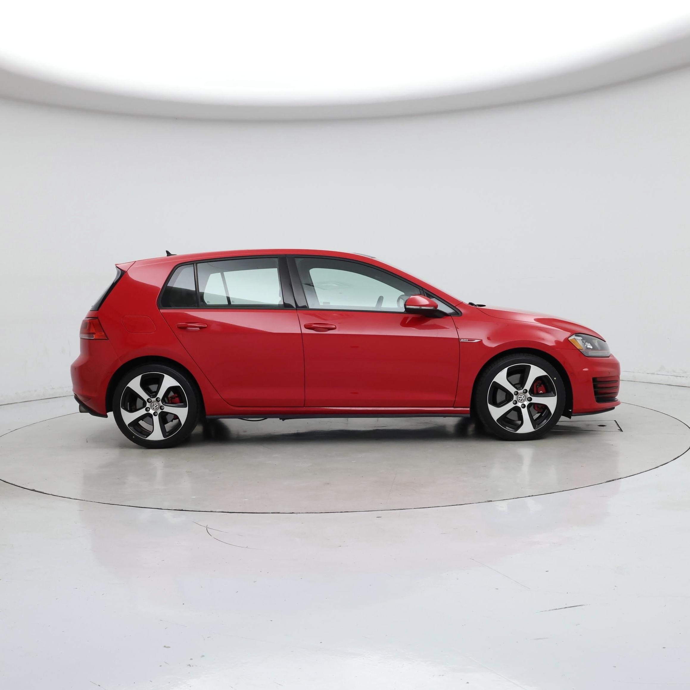 Thumbnail: 2017 Volkswagen Golf - 7