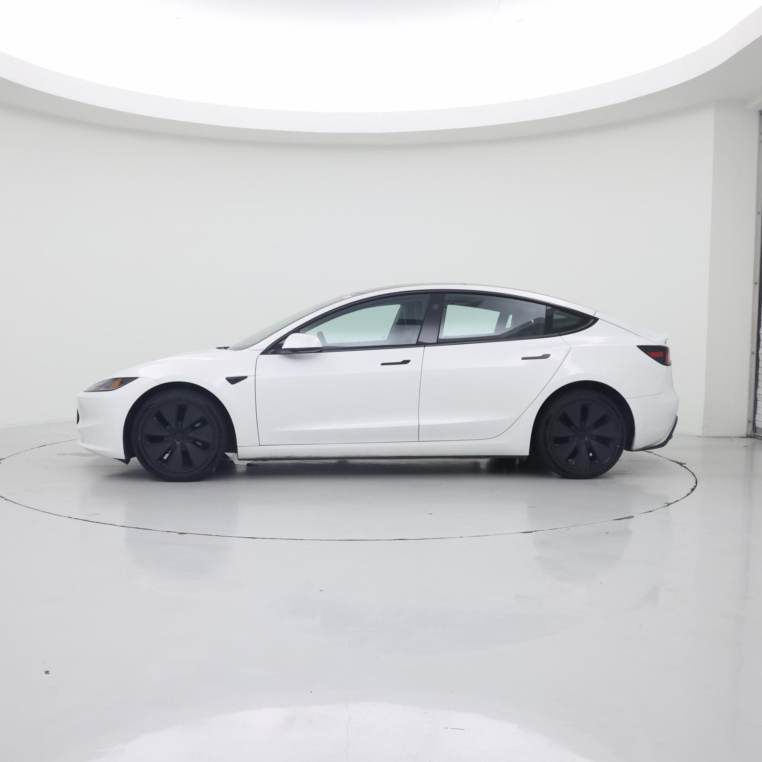 Thumbnail: 2024 Tesla Model 3 - 3