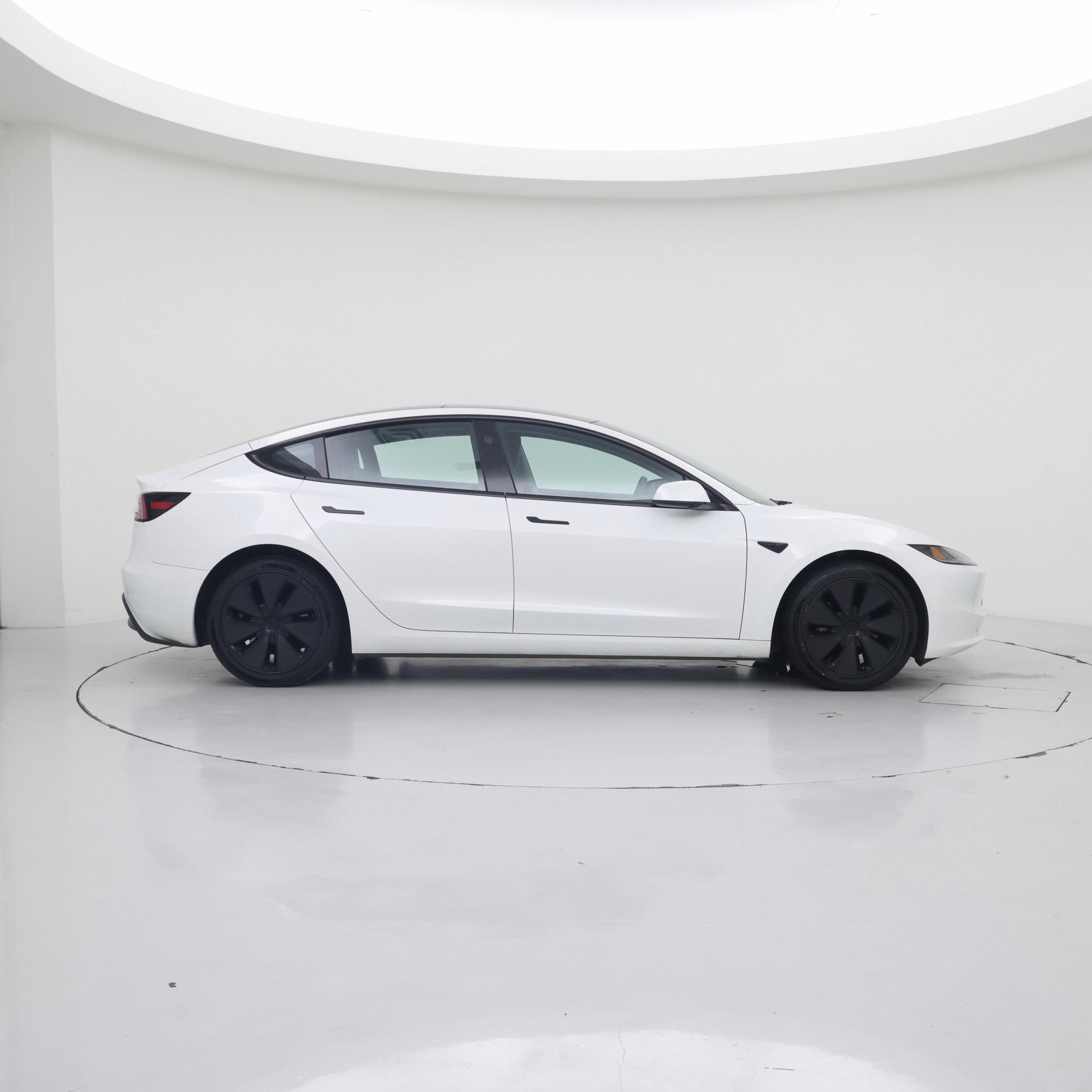 Thumbnail: 2024 Tesla Model 3 - 7