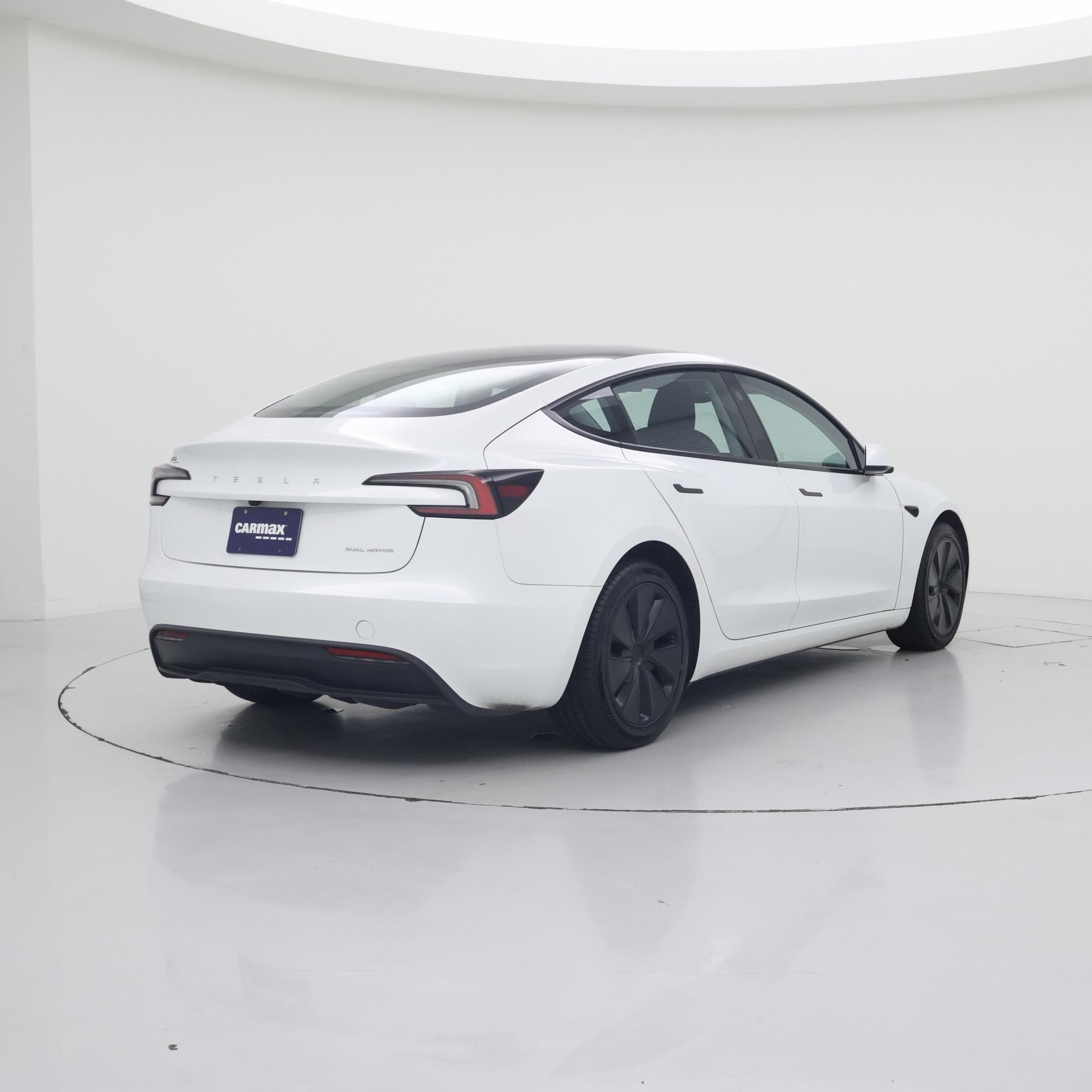 Thumbnail: 2024 Tesla Model 3 - 8