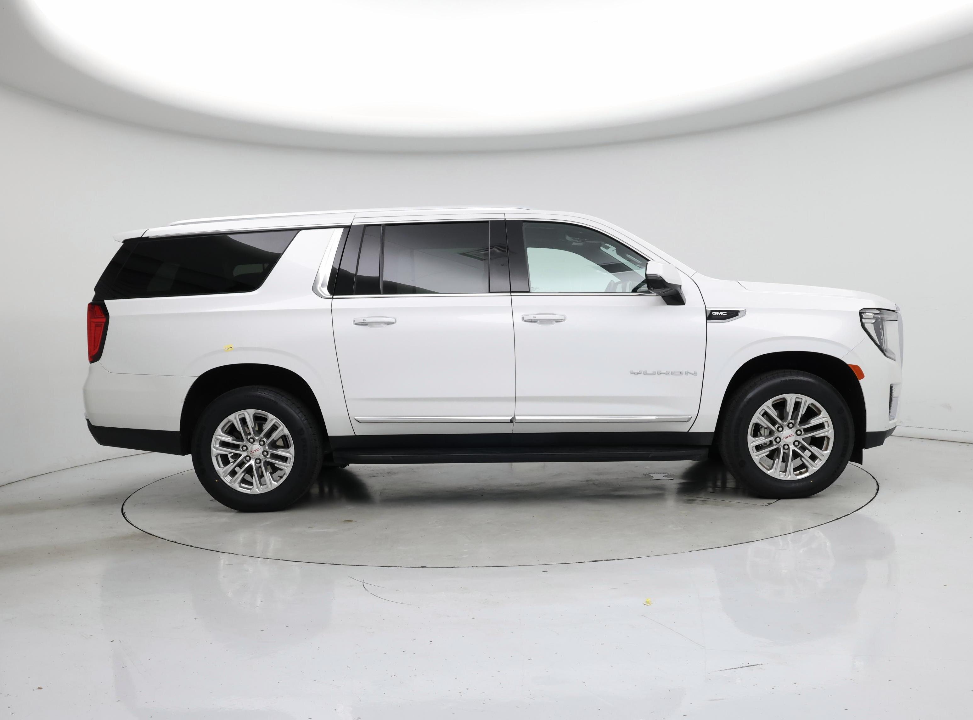 Thumbnail: 2023 GMC Yukon XL - 7