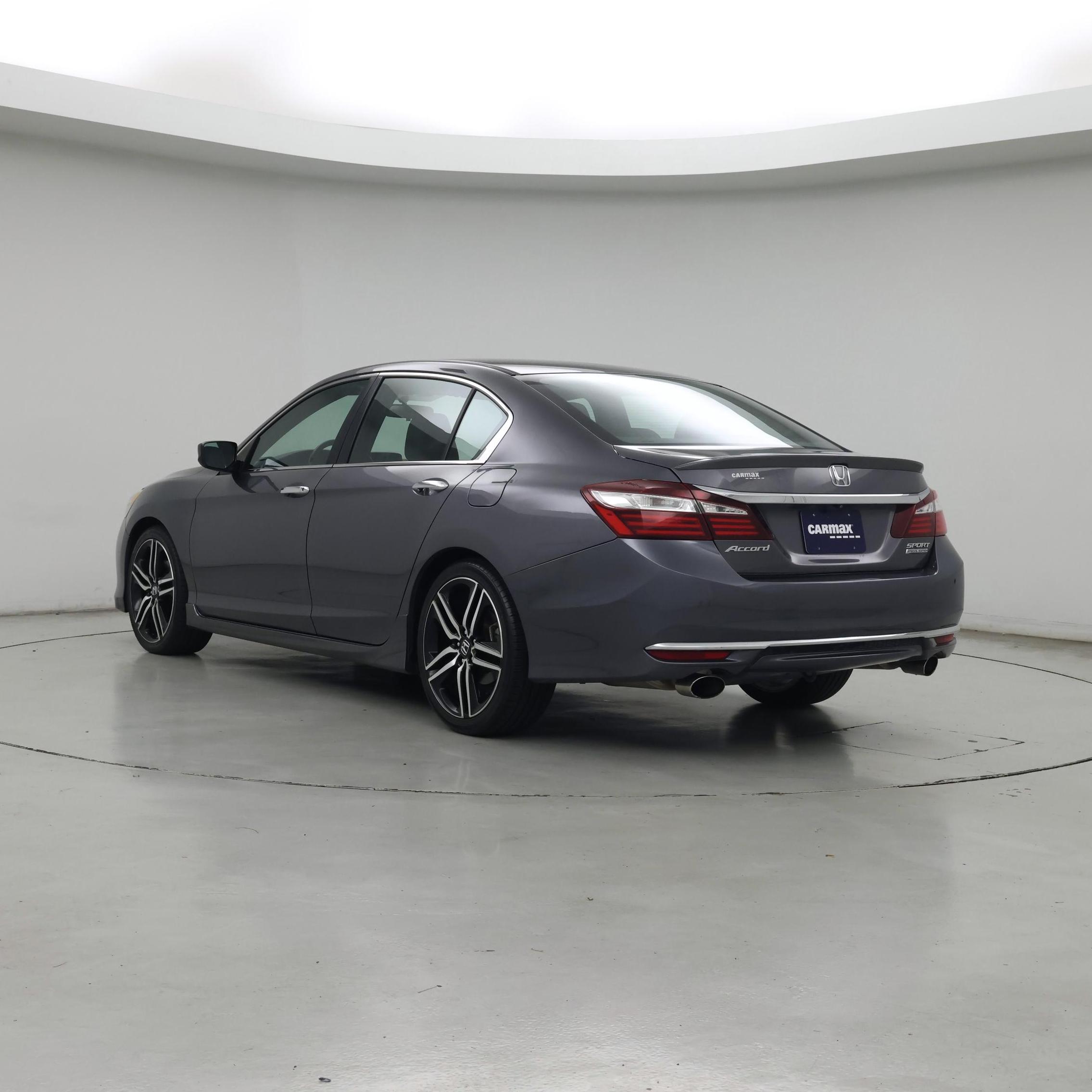 Thumbnail: 2017 Honda Accord - 2