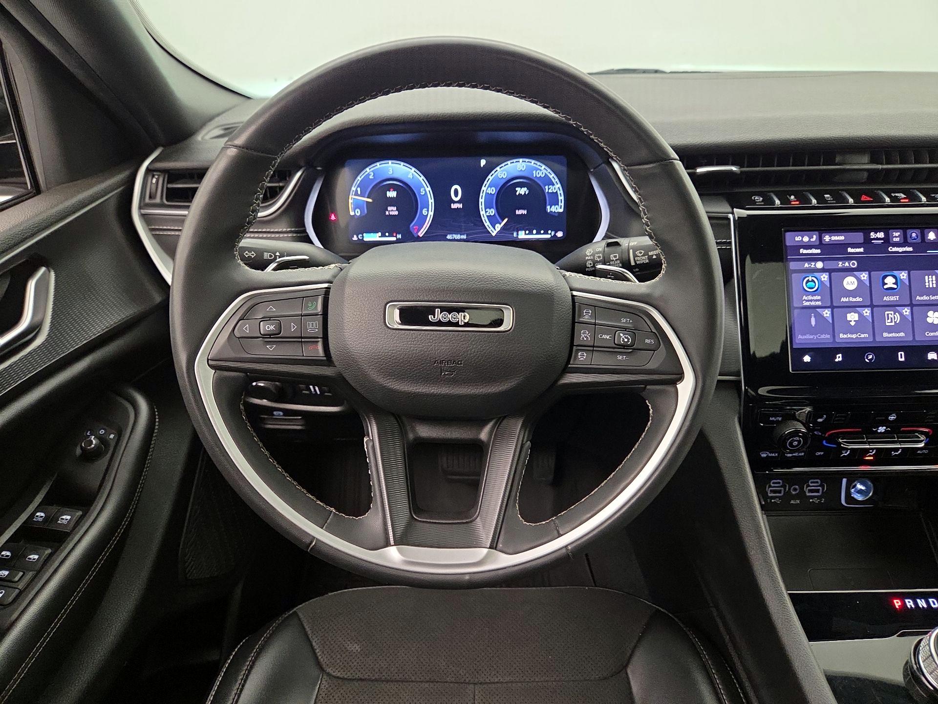Thumbnail: 2023 Jeep Grand Cherokee - 10