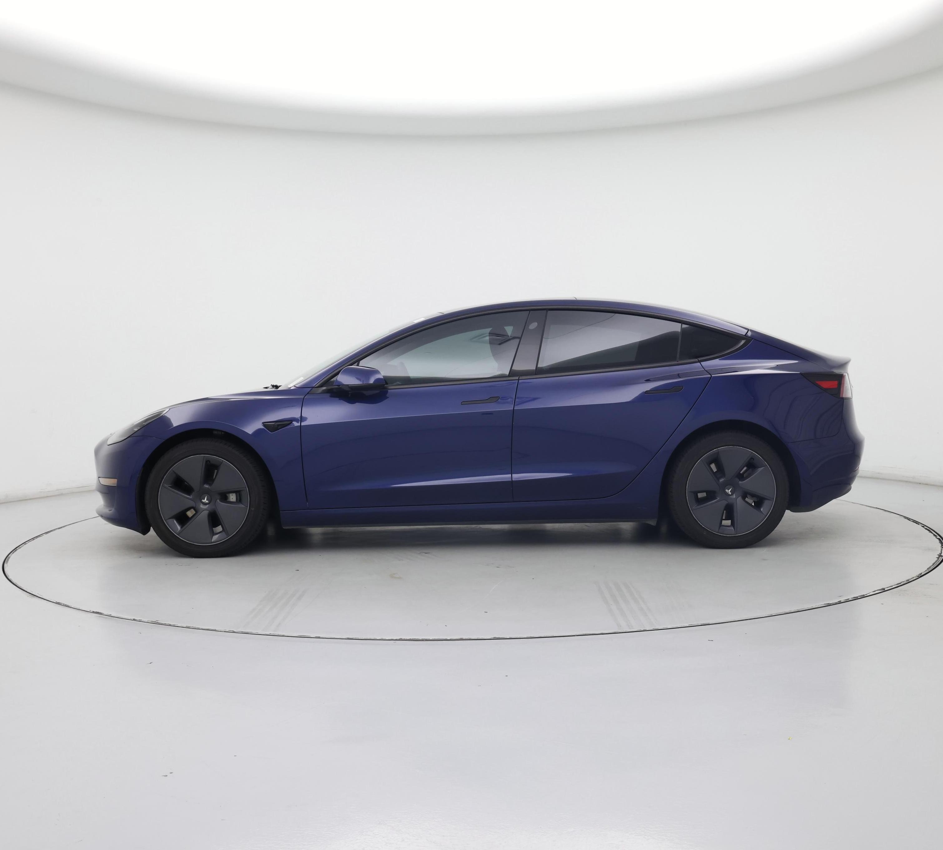 Thumbnail: 2023 Tesla Model 3 - 3
