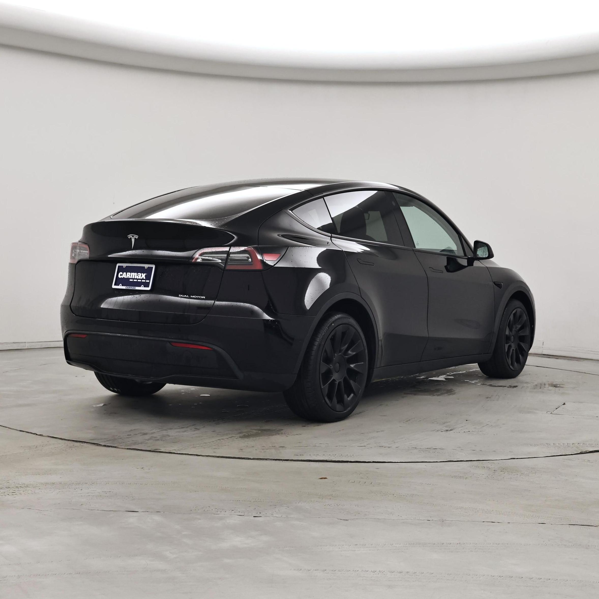 Thumbnail: 2022 Tesla Model Y - 8