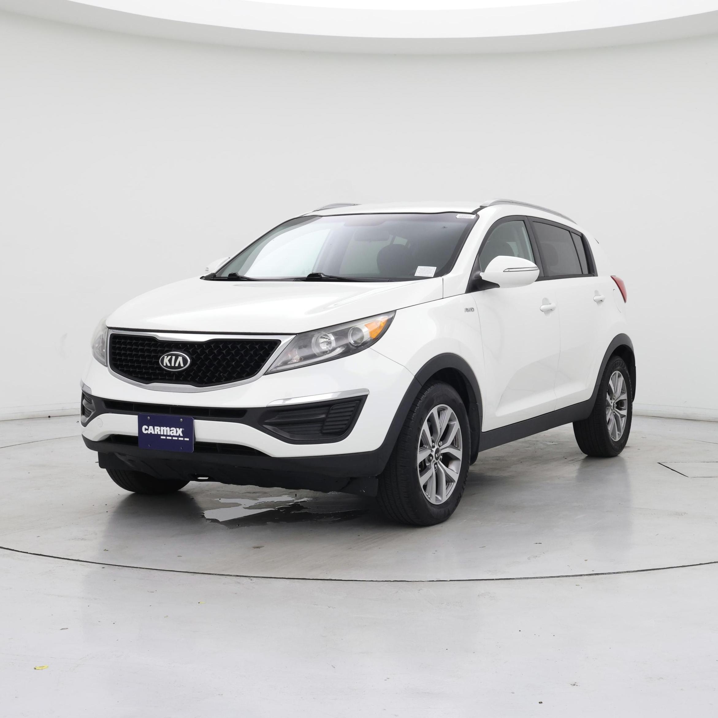 Thumbnail: 2015 Kia Sportage - 4