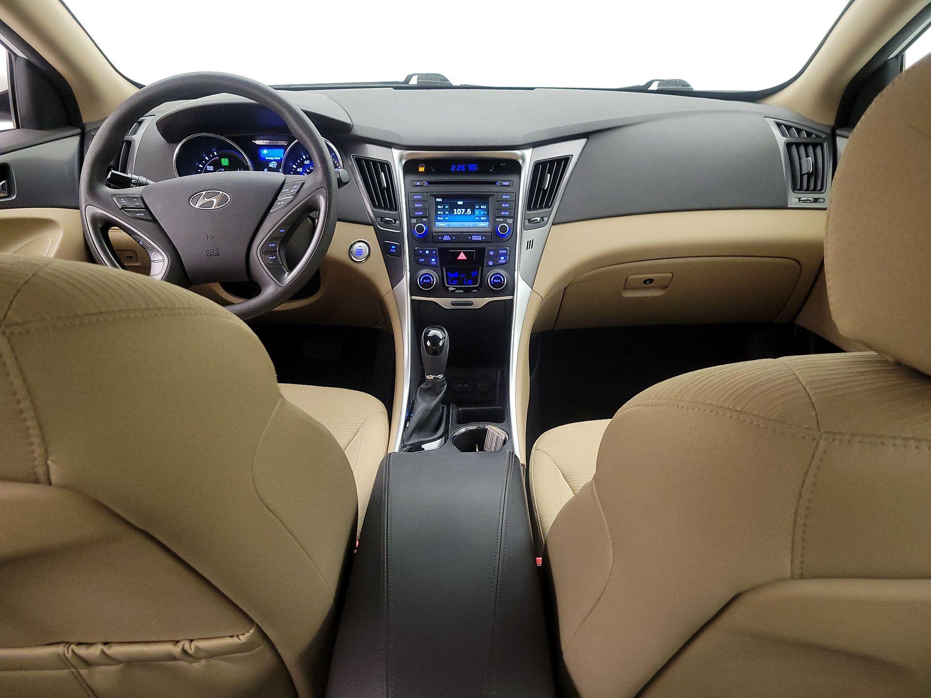 Thumbnail: 2015 Hyundai Sonata - 9
