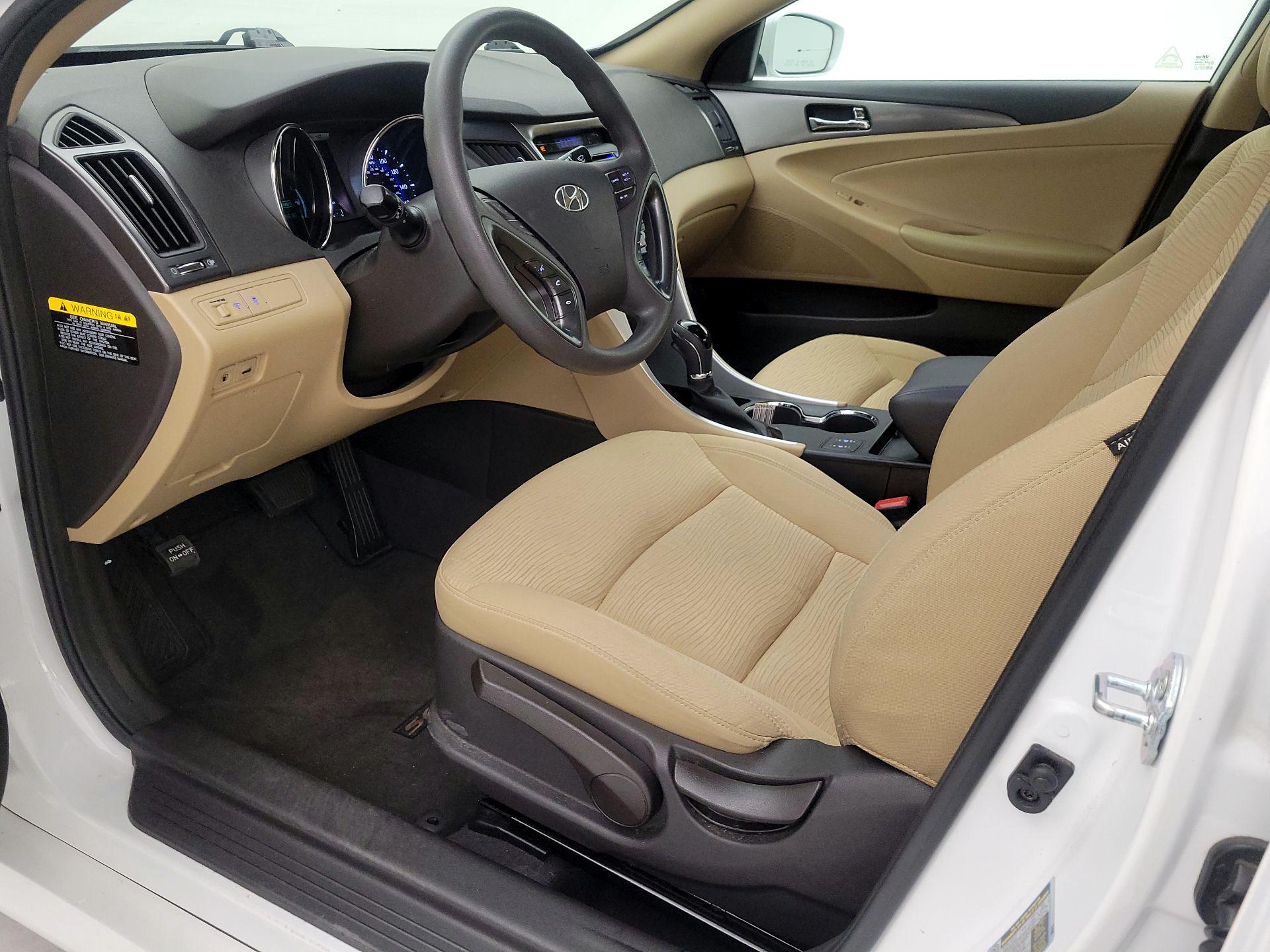 Thumbnail: 2015 Hyundai Sonata - 11