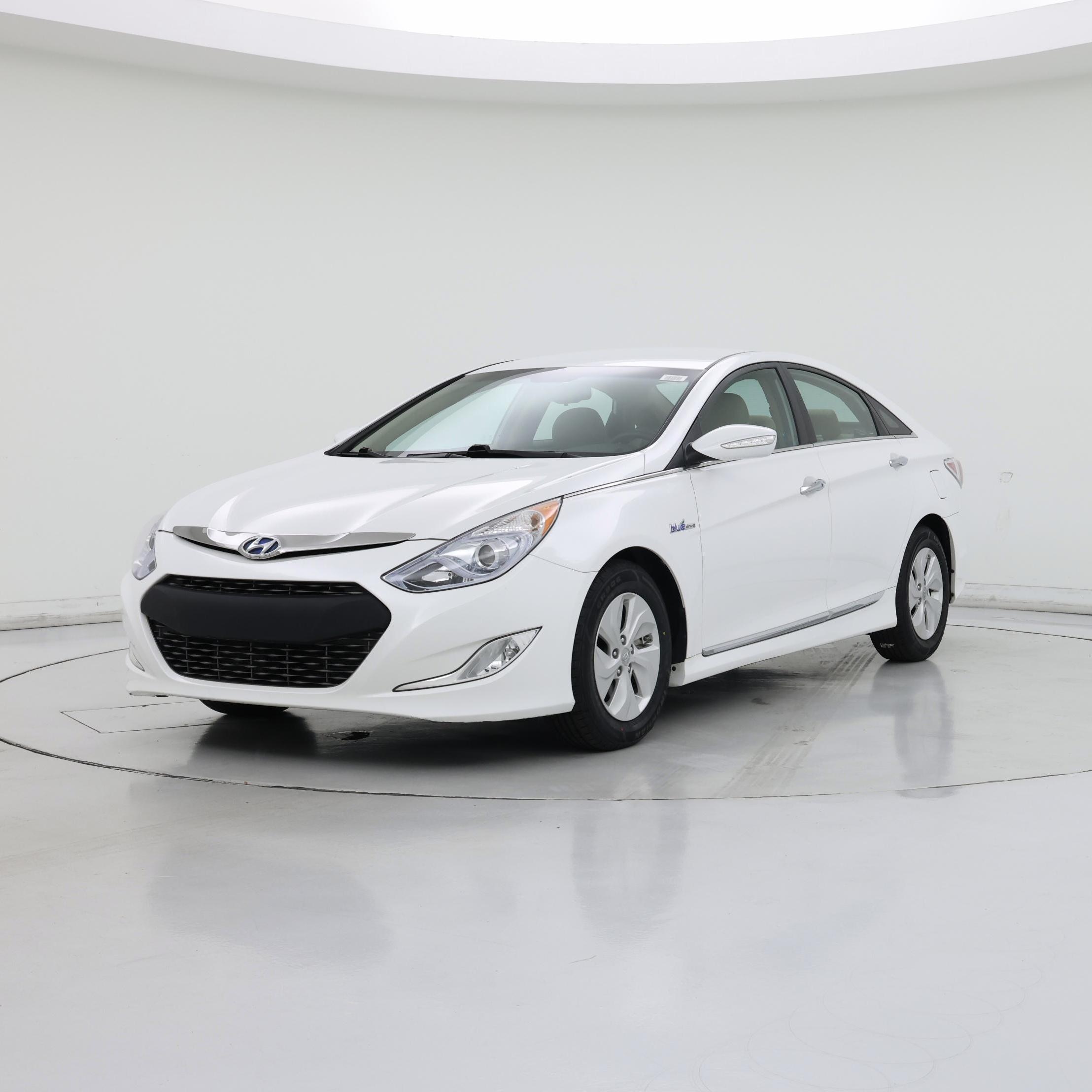 Thumbnail: 2015 Hyundai Sonata - 4