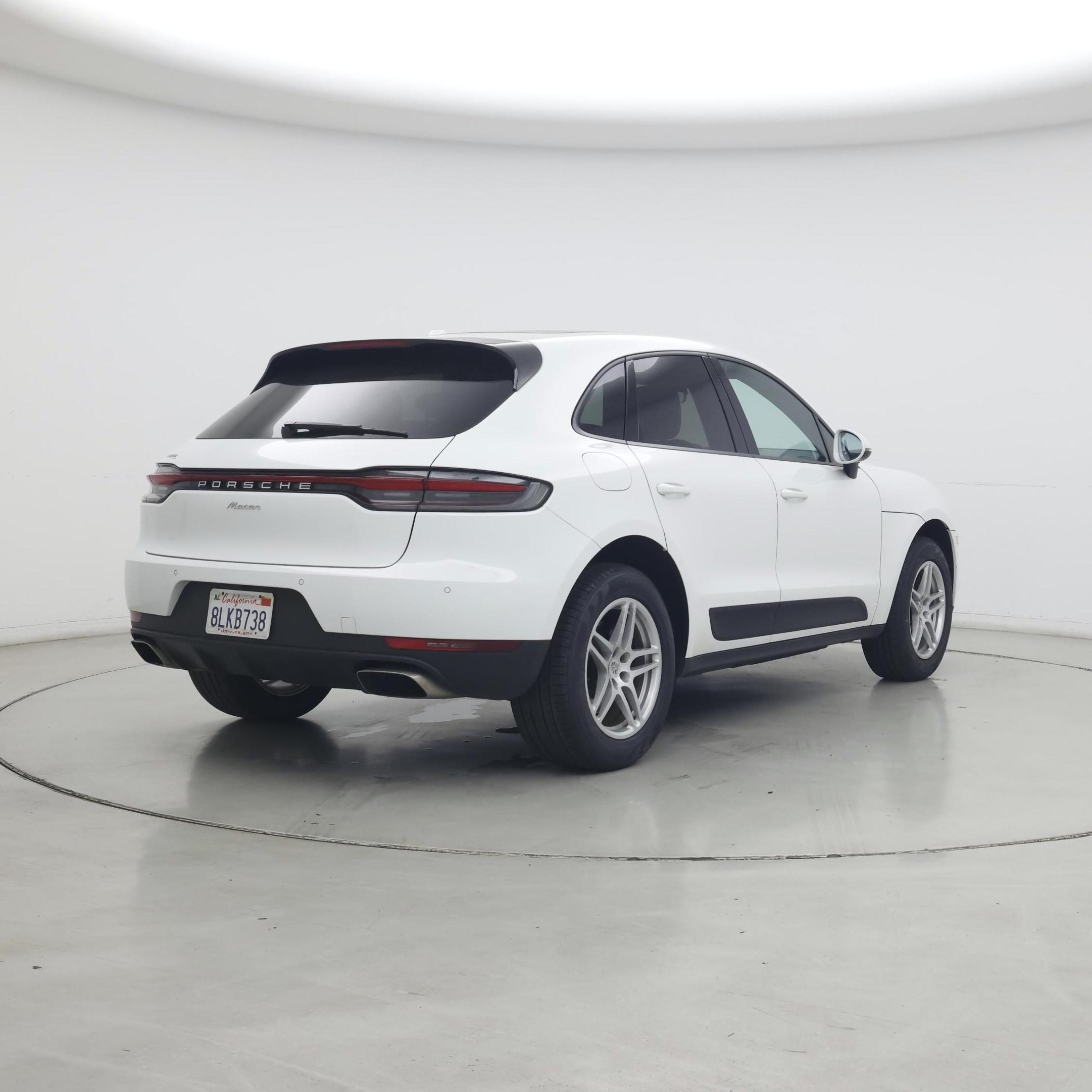 Thumbnail: 2019 Porsche Macan - 8
