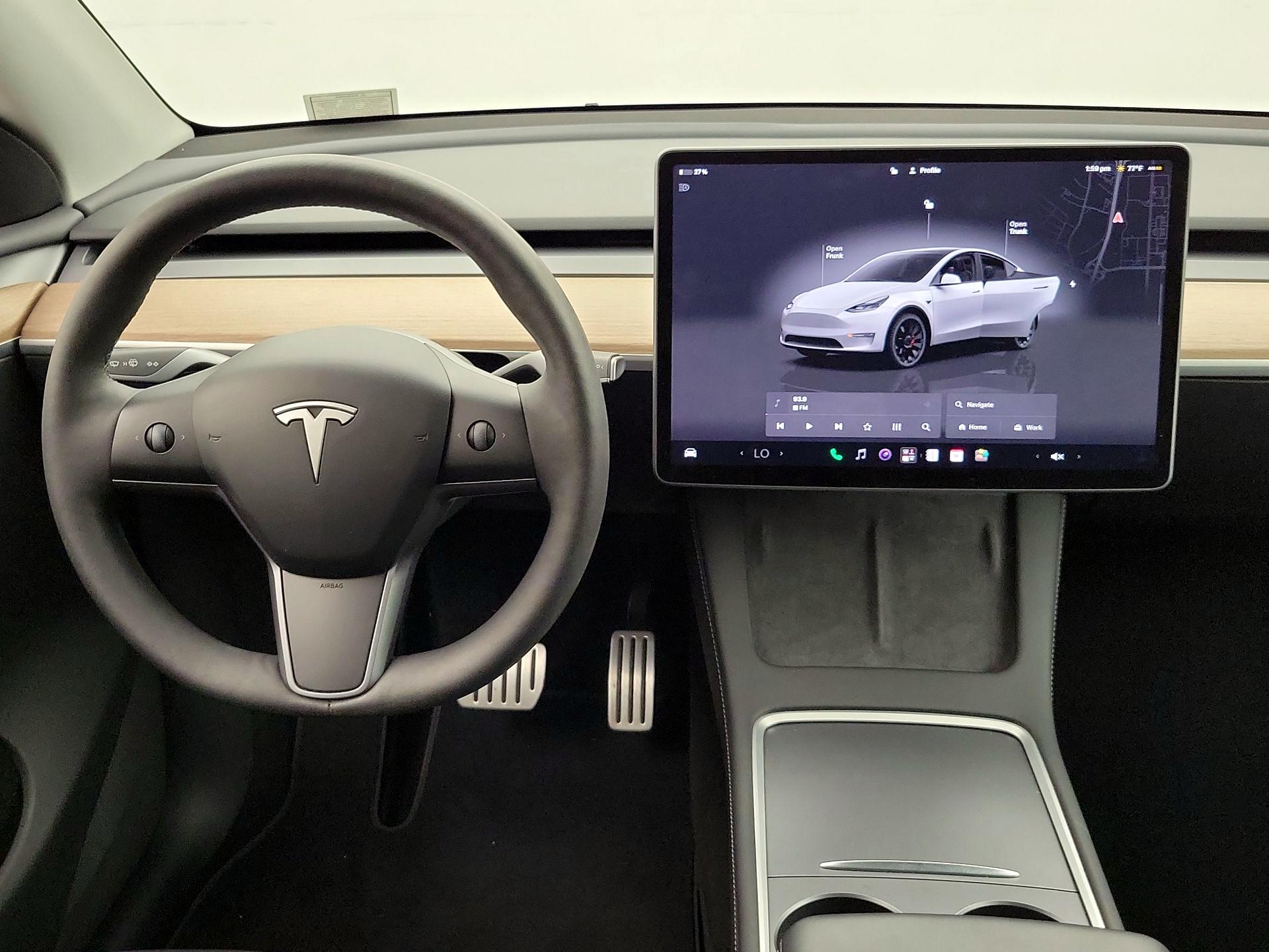 Thumbnail: 2023 Tesla Model Y - 10