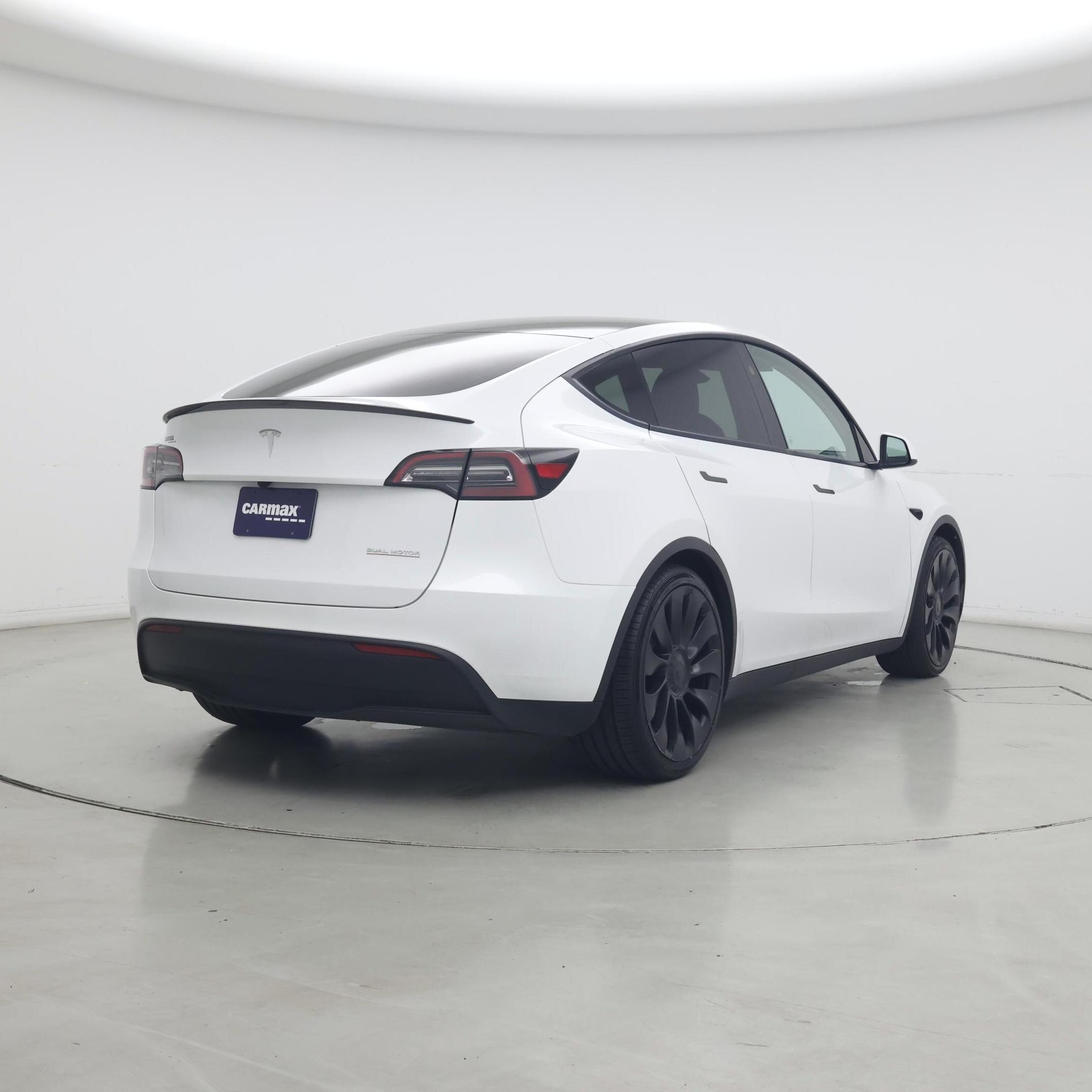 Thumbnail: 2023 Tesla Model Y - 8