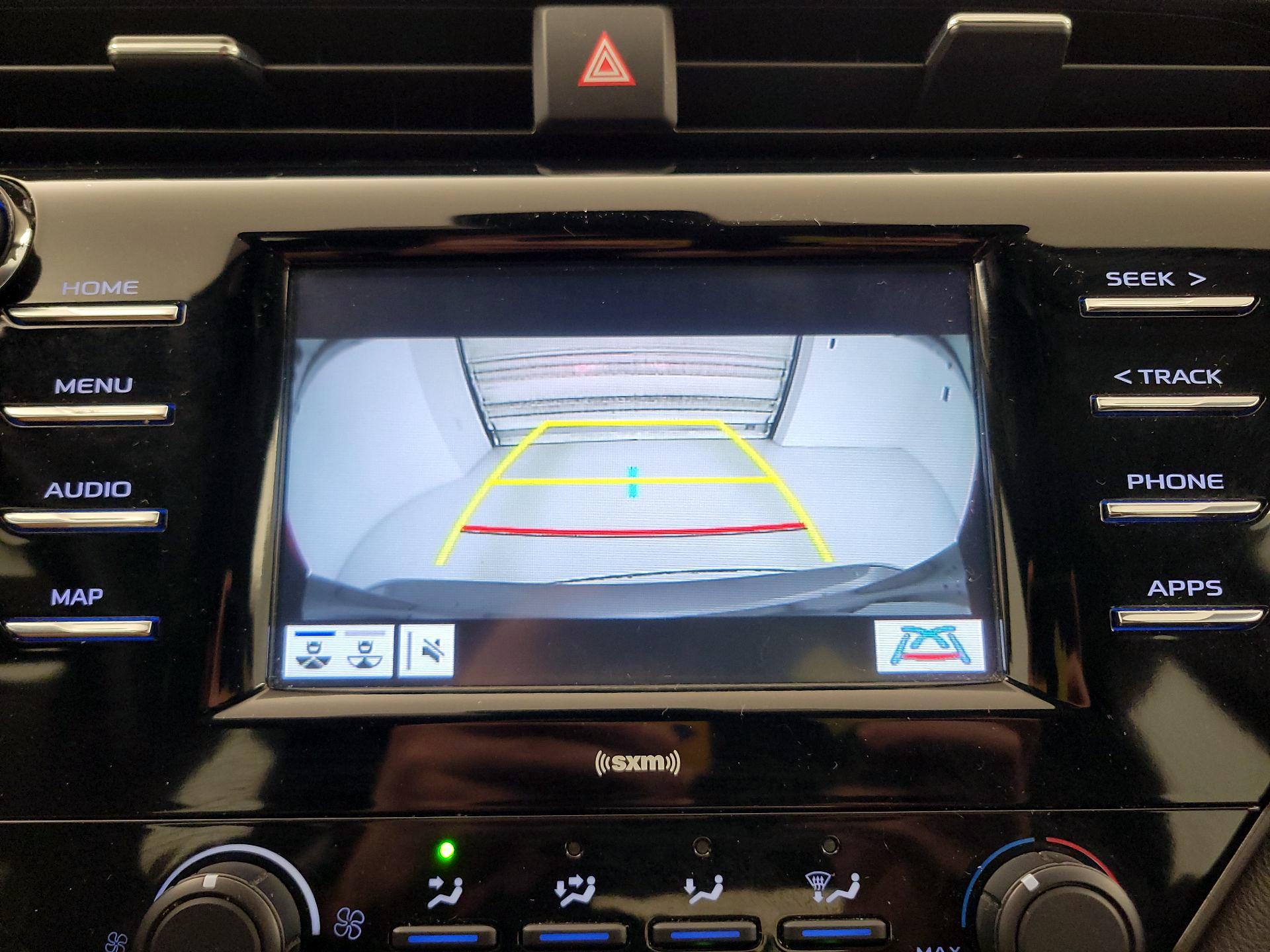 Thumbnail: 2020 Toyota Camry - 14