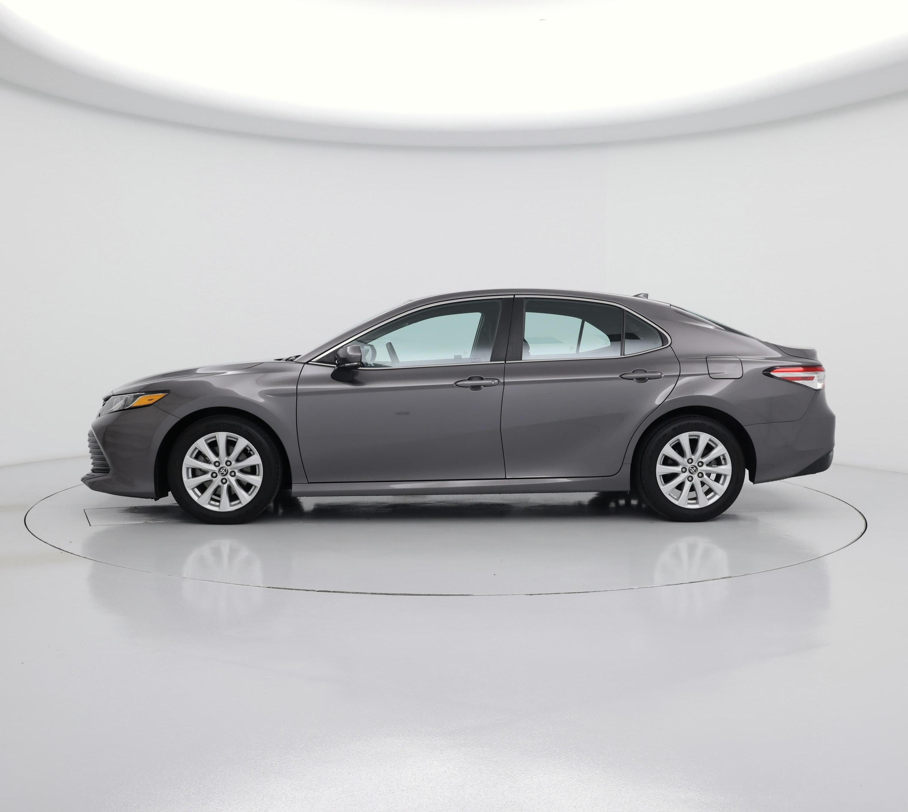 Thumbnail: 2020 Toyota Camry - 3