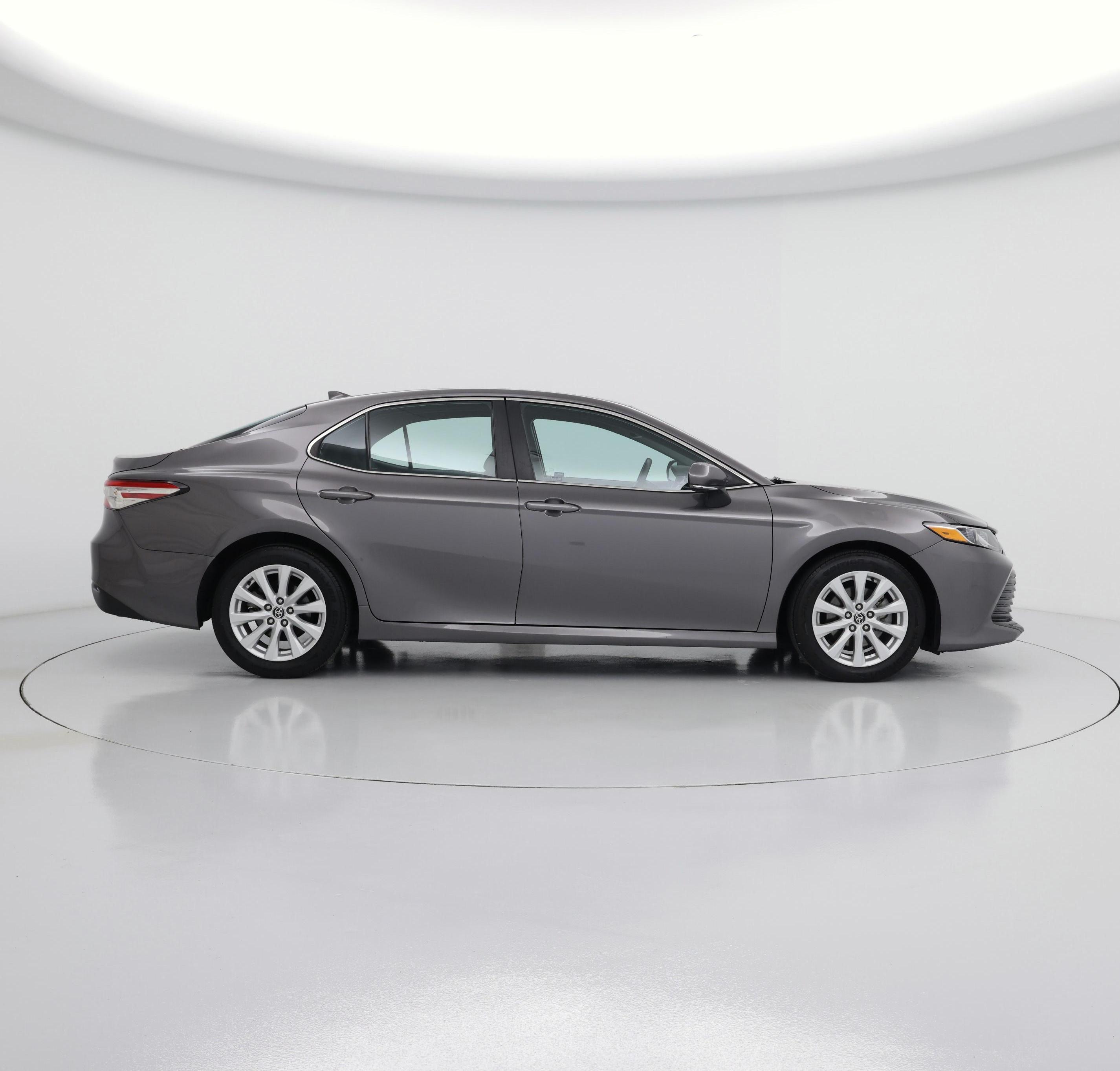 Thumbnail: 2020 Toyota Camry - 7