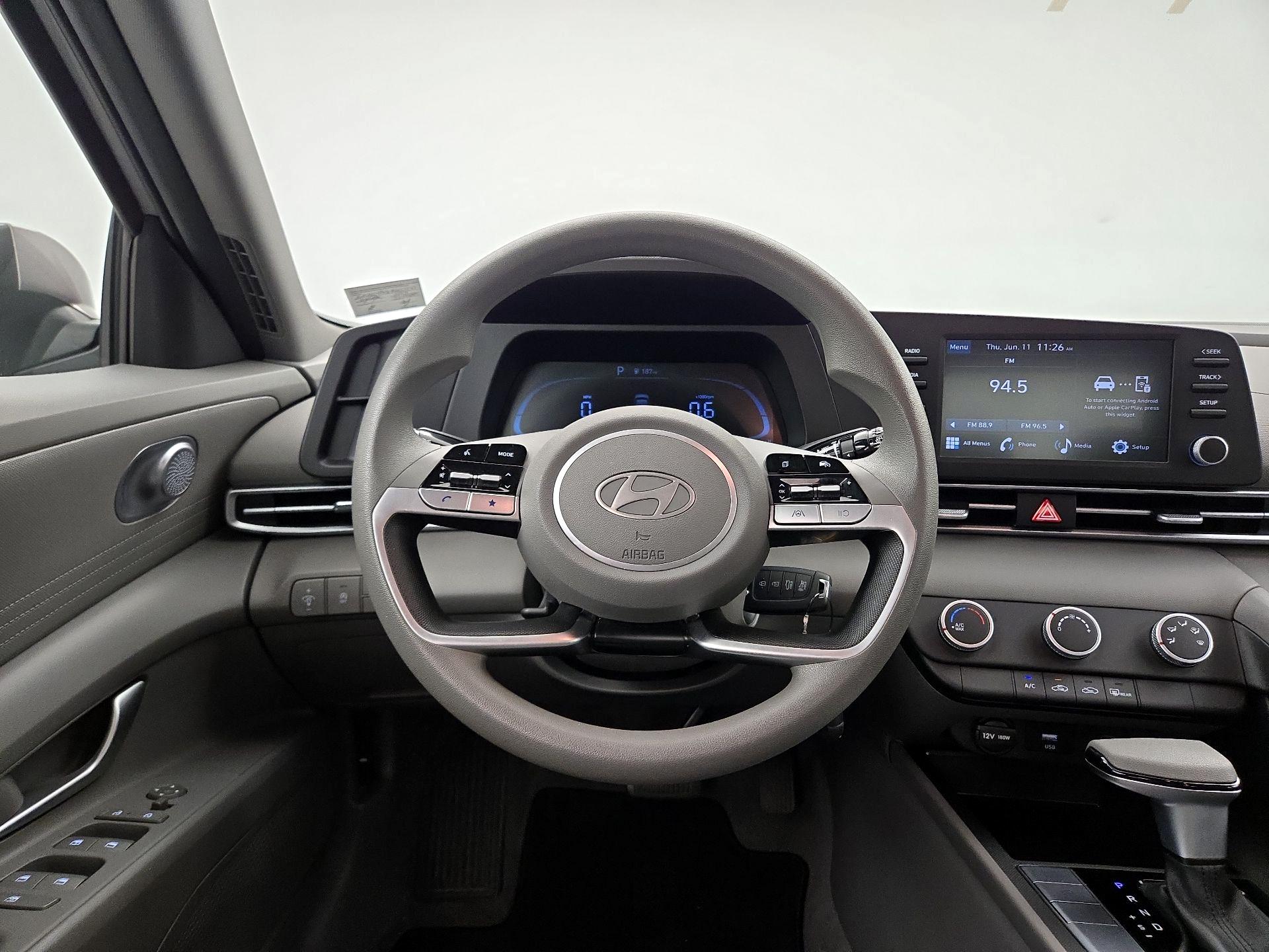 Thumbnail: 2024 Hyundai Elantra - 10