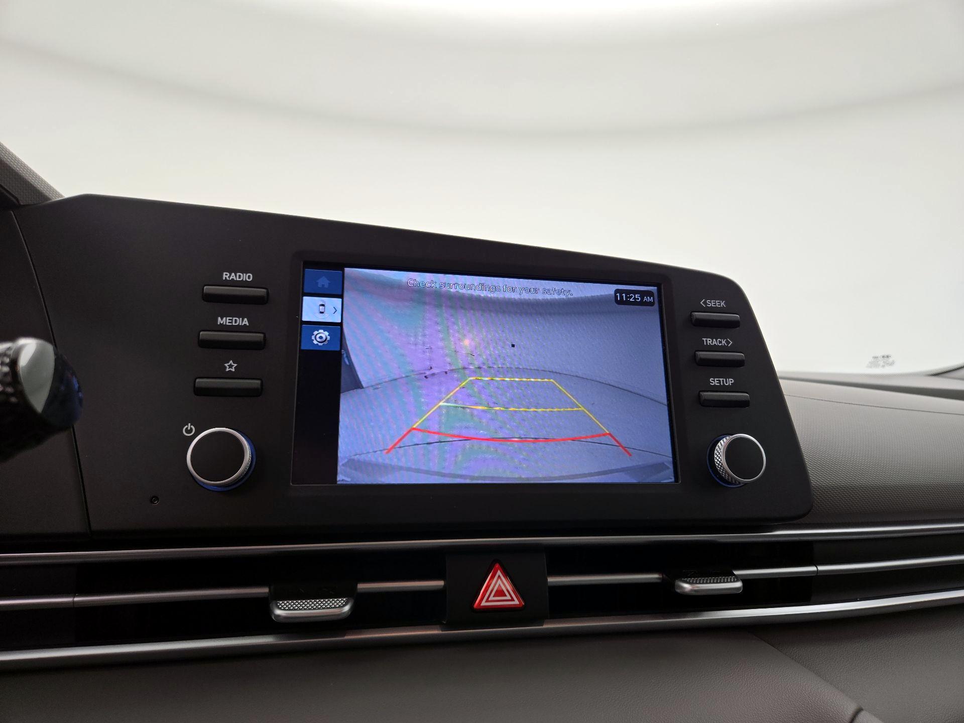 Thumbnail: 2024 Hyundai Elantra - 14